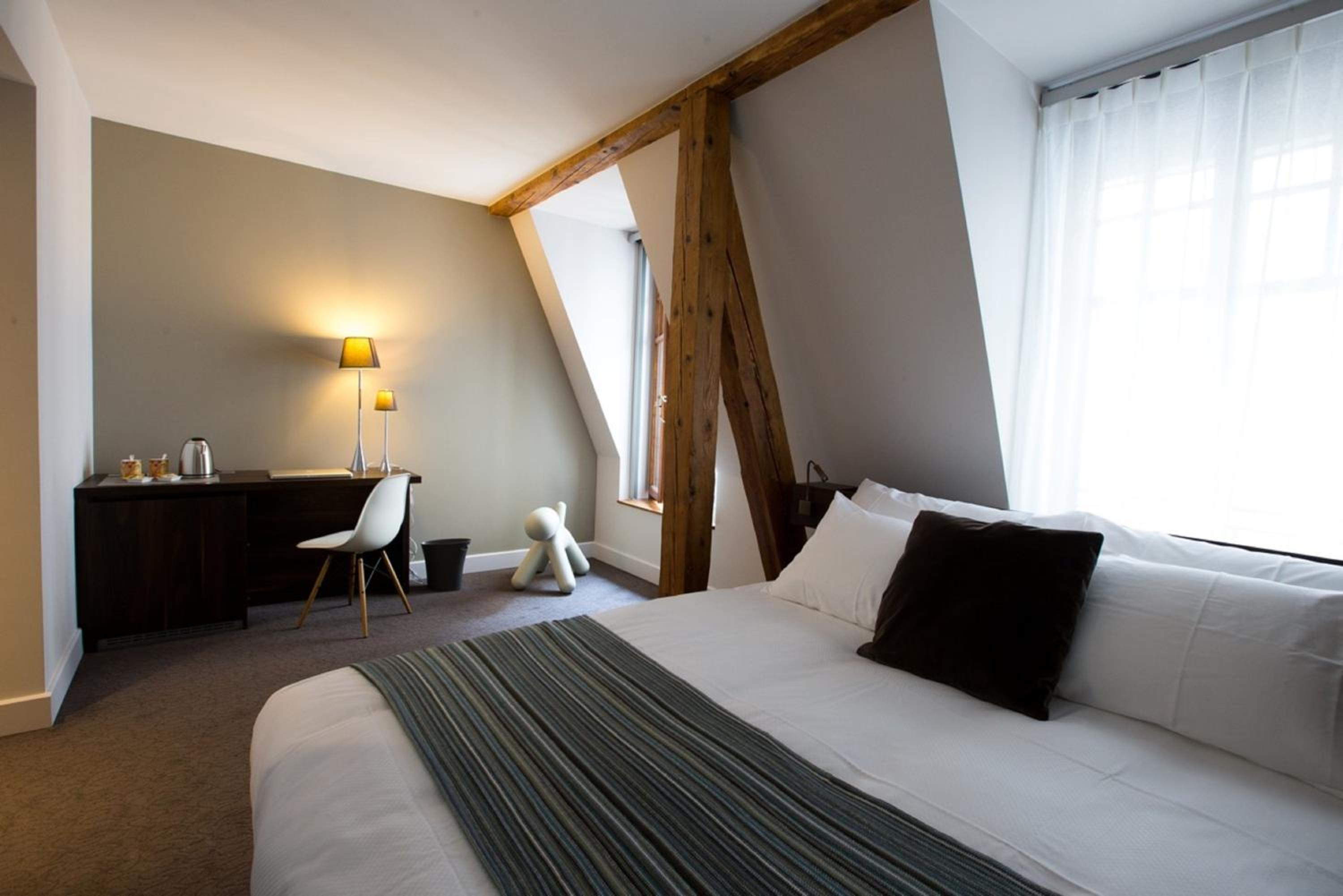 Superior Double or Twin Room photo 3