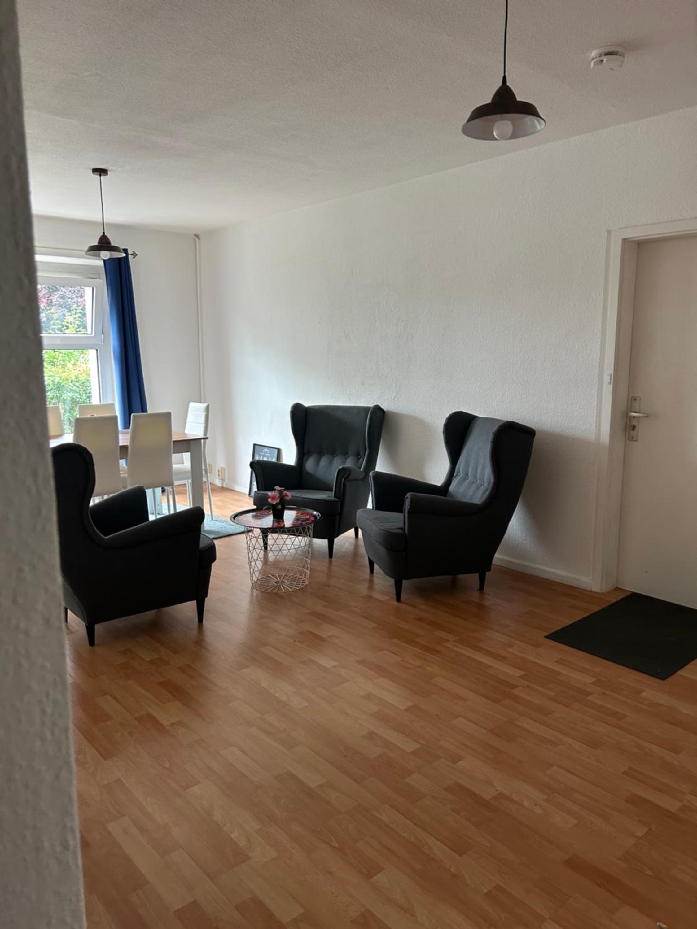 Three-Bedroom Apartment photo 1