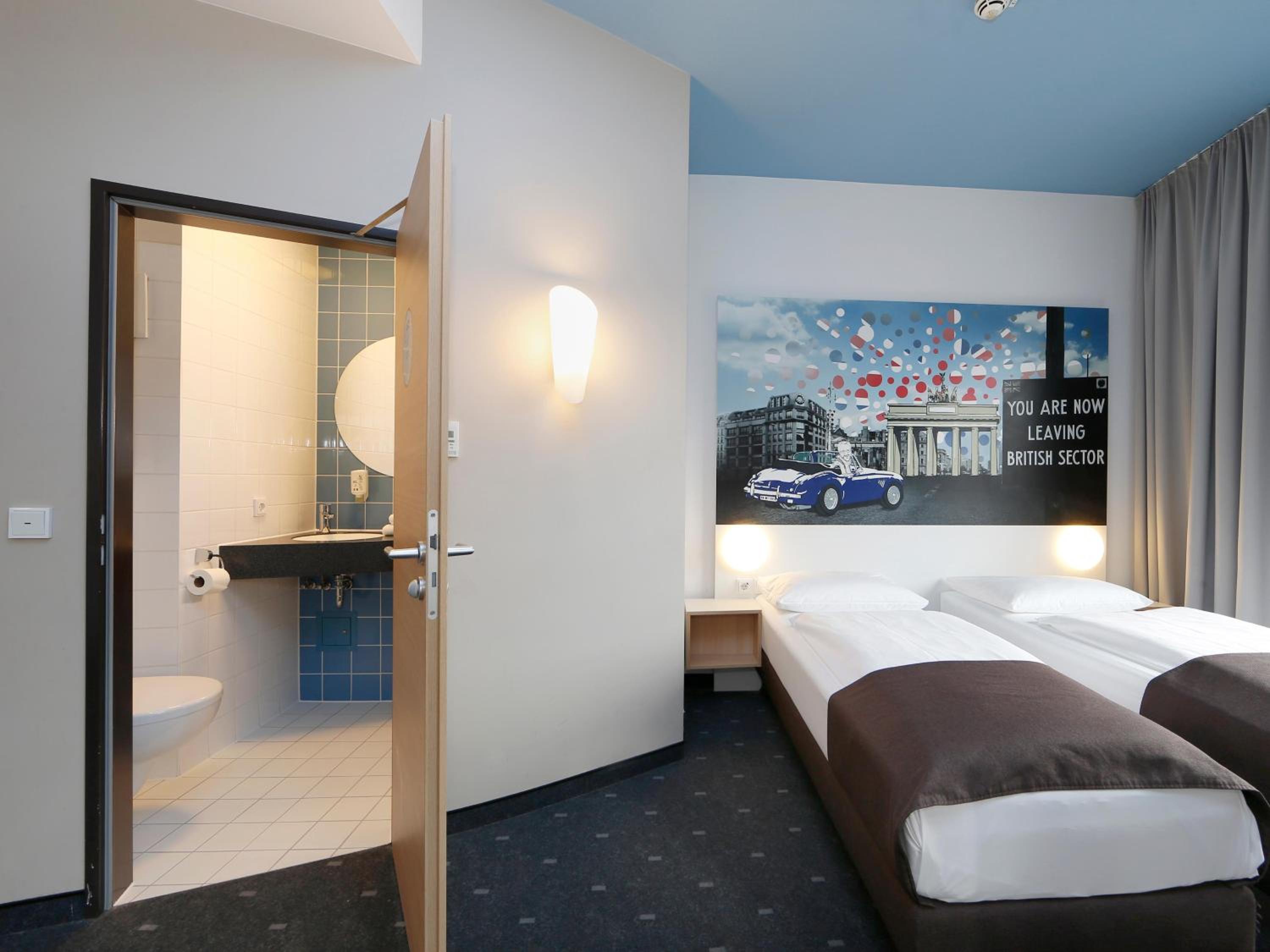 Triple Room with 3 Adults Occupancy (Non Smoking) - Photo 4