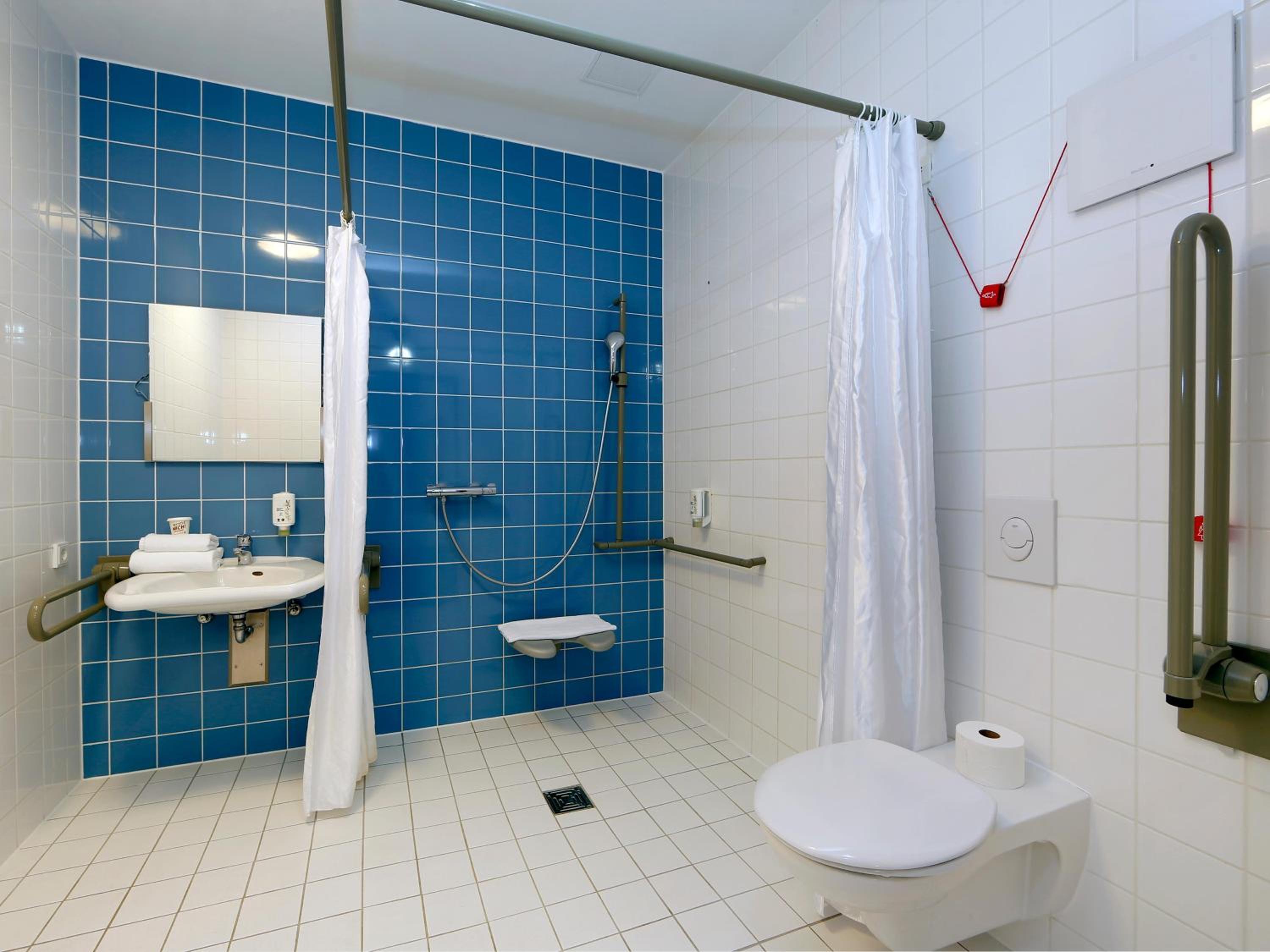 Triple Room with 3 Adults Occupancy (Non Smoking) - Photo 5