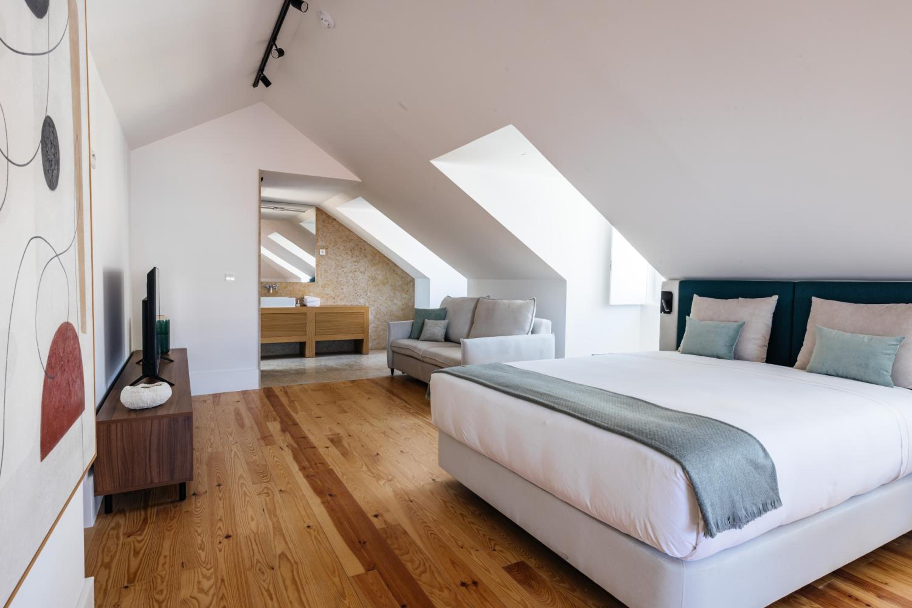 Loft - Photo 9