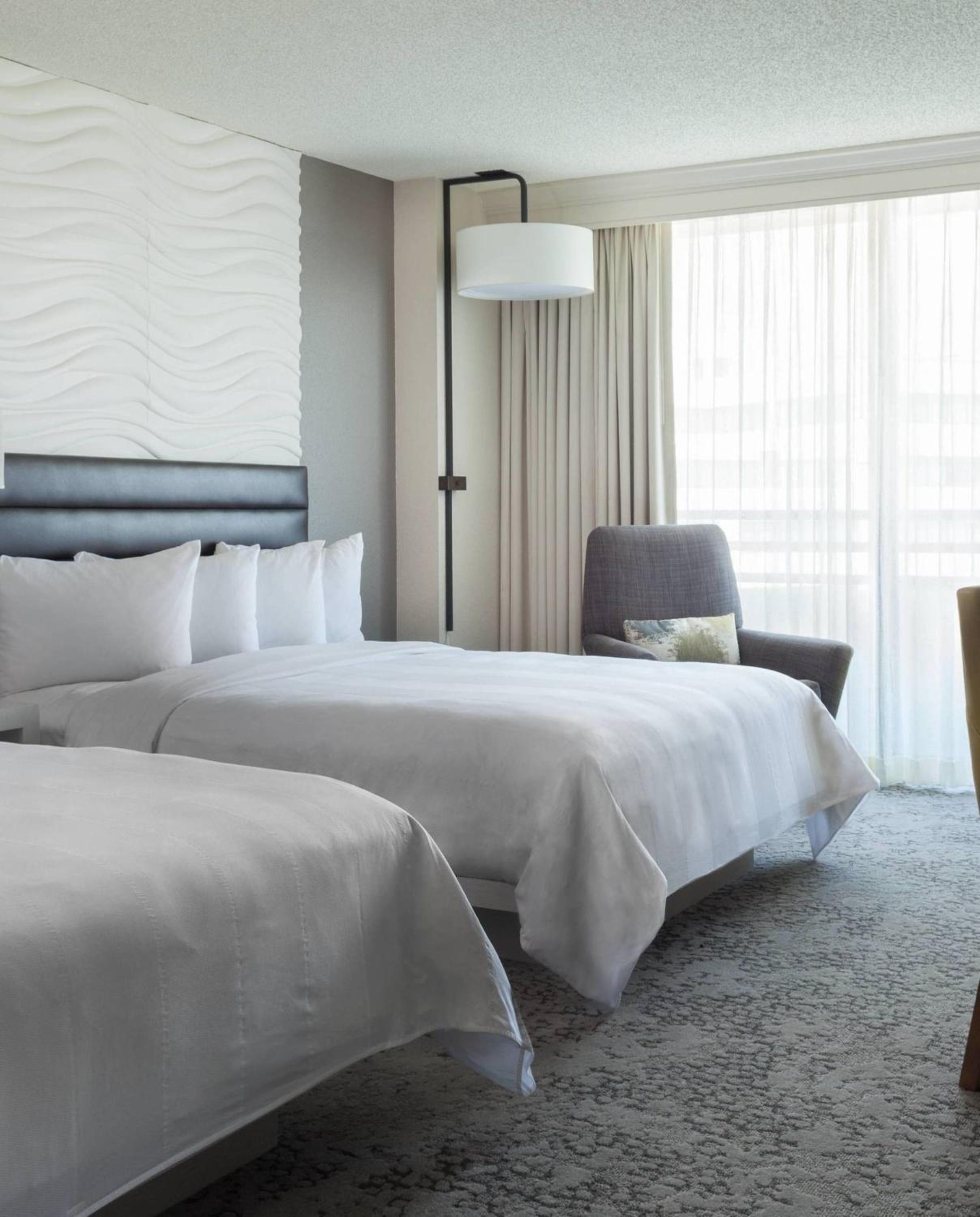 Guest room, 2 Queen beds