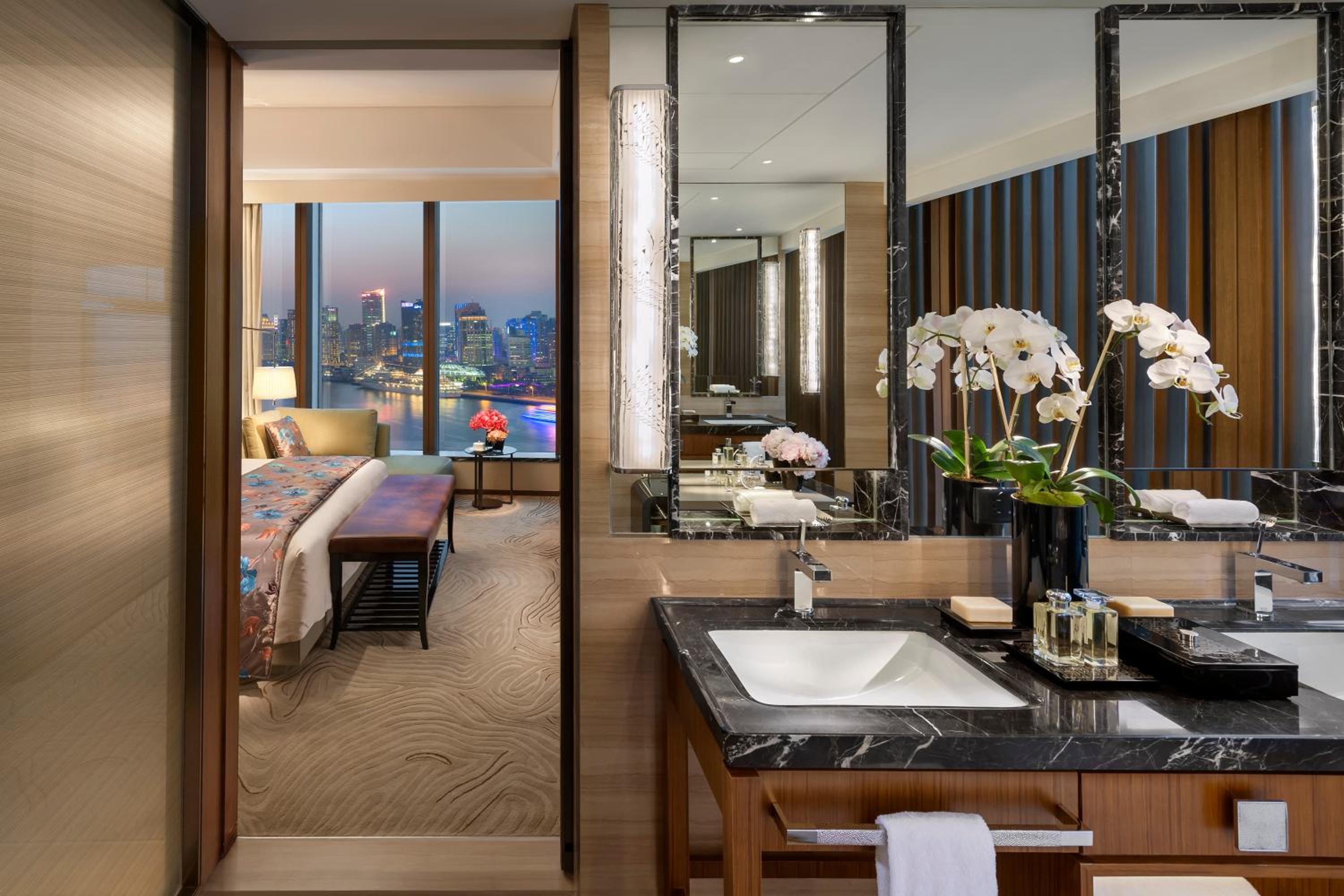 Executive Suite photo 2