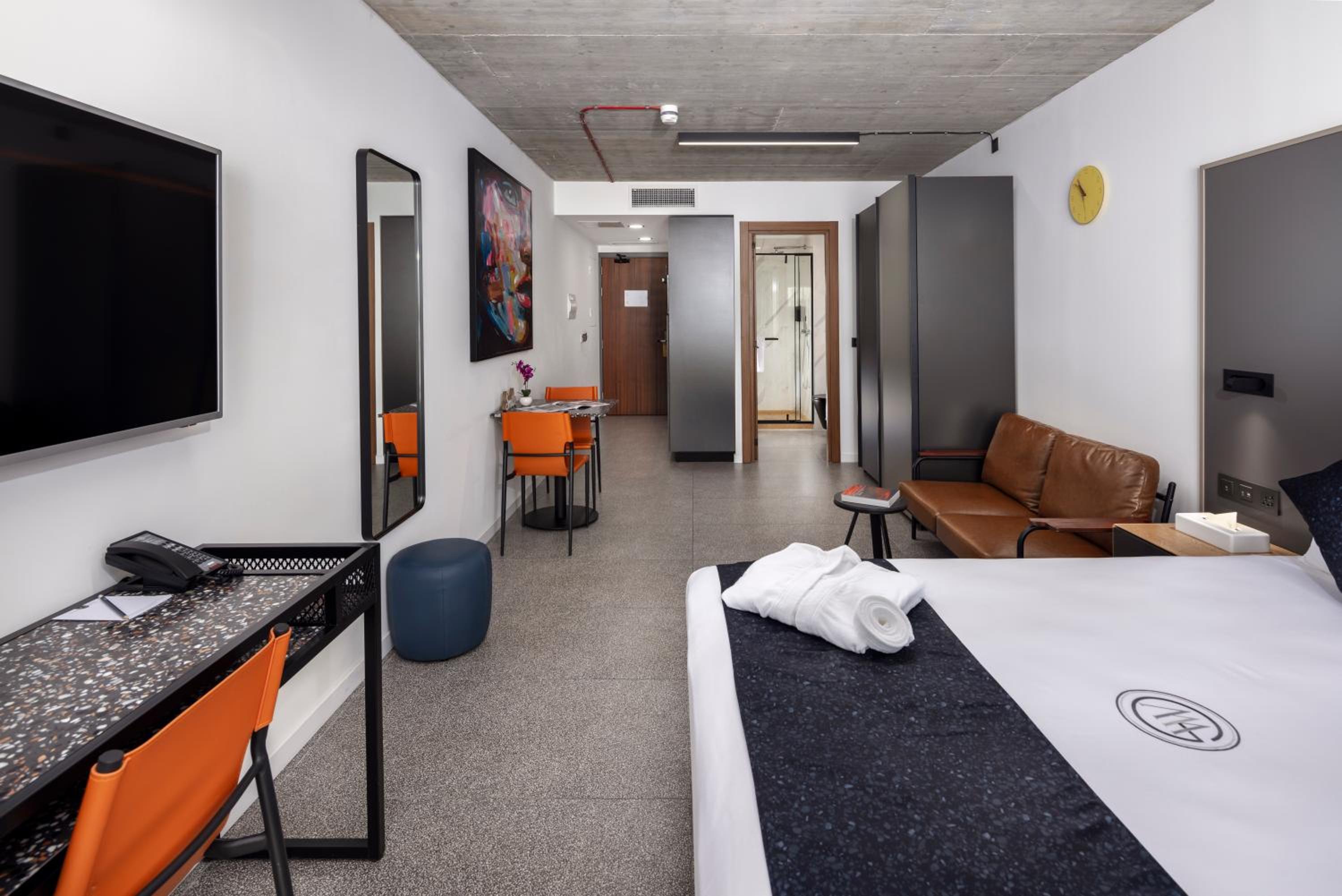 Executive Studio Suite - Photo 2