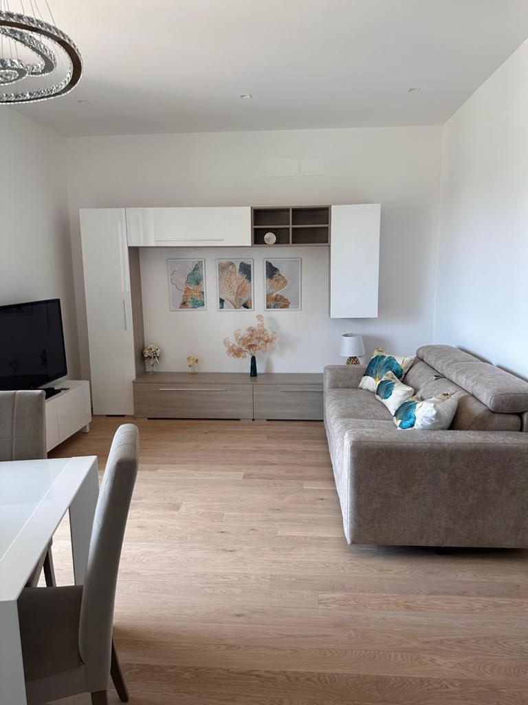 Double Room With Private External Bathroom