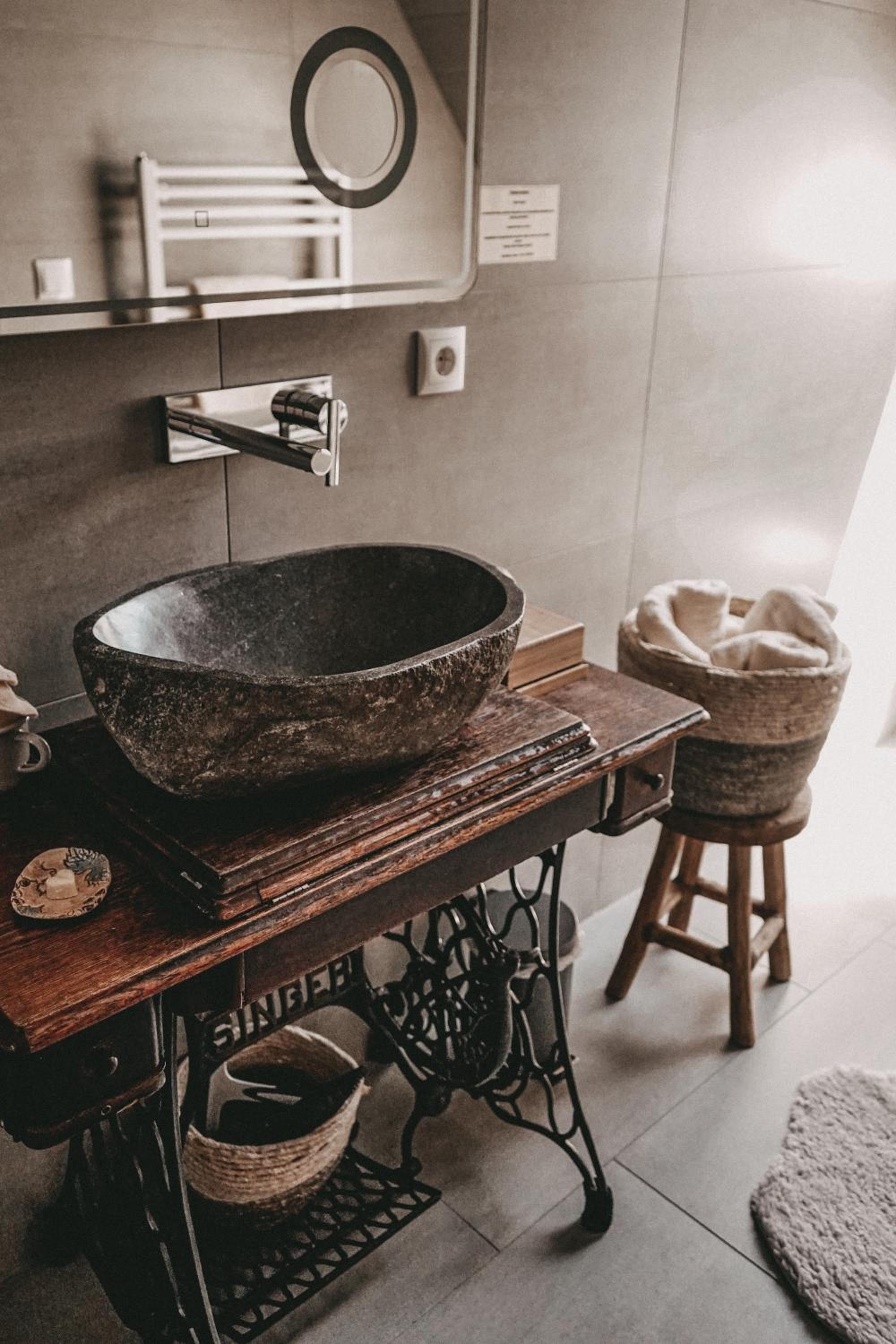 One-Bedroom Suite photo 3