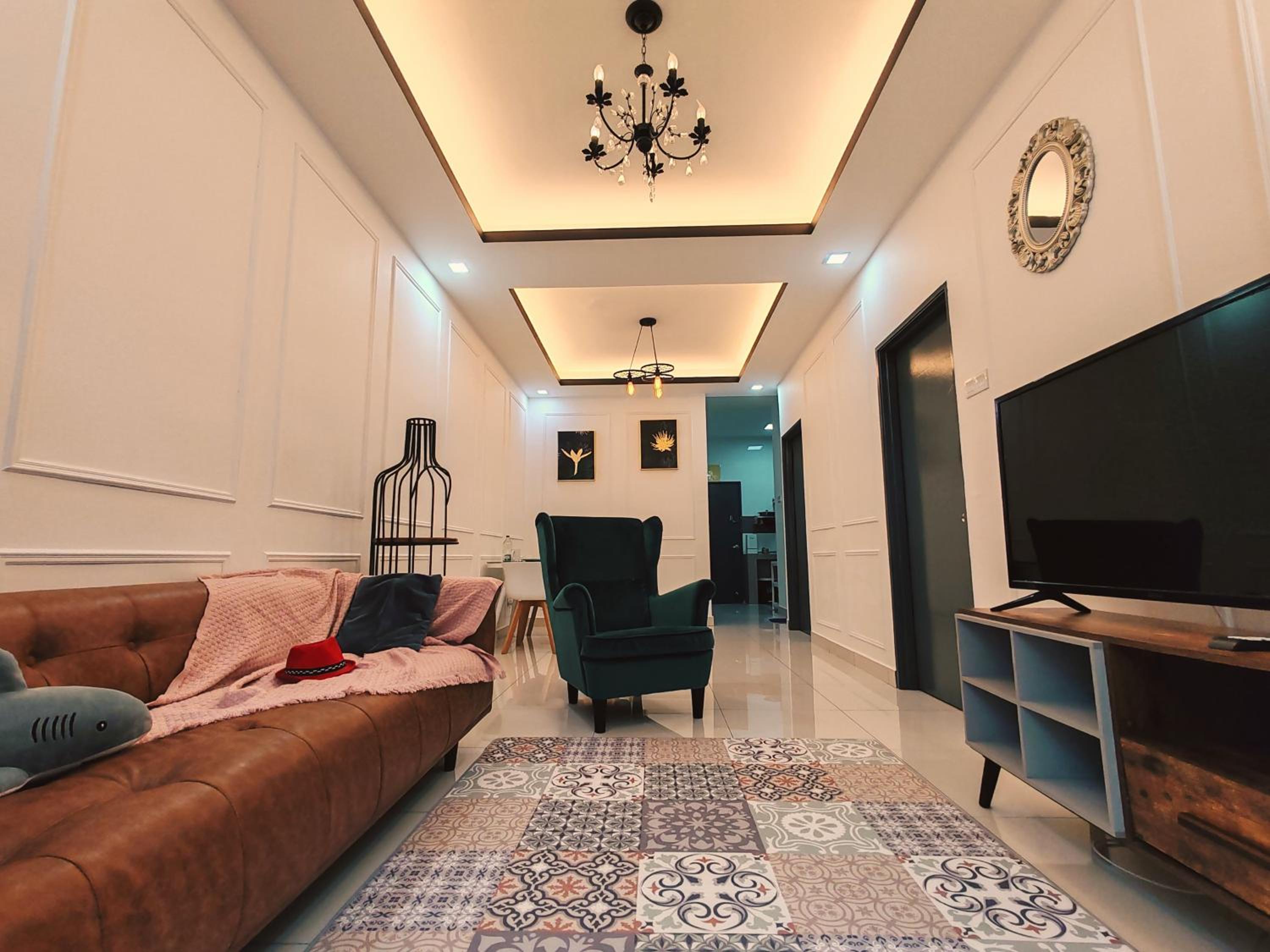 Three-Bedroom Apartment - Photo 28