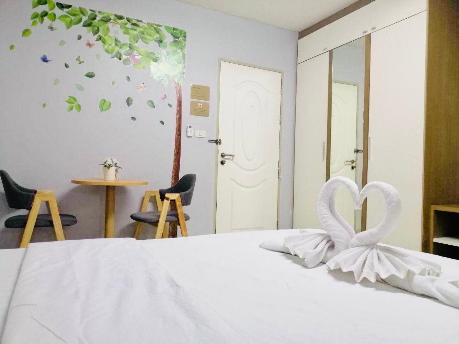 Deluxe Twin Room photo 3