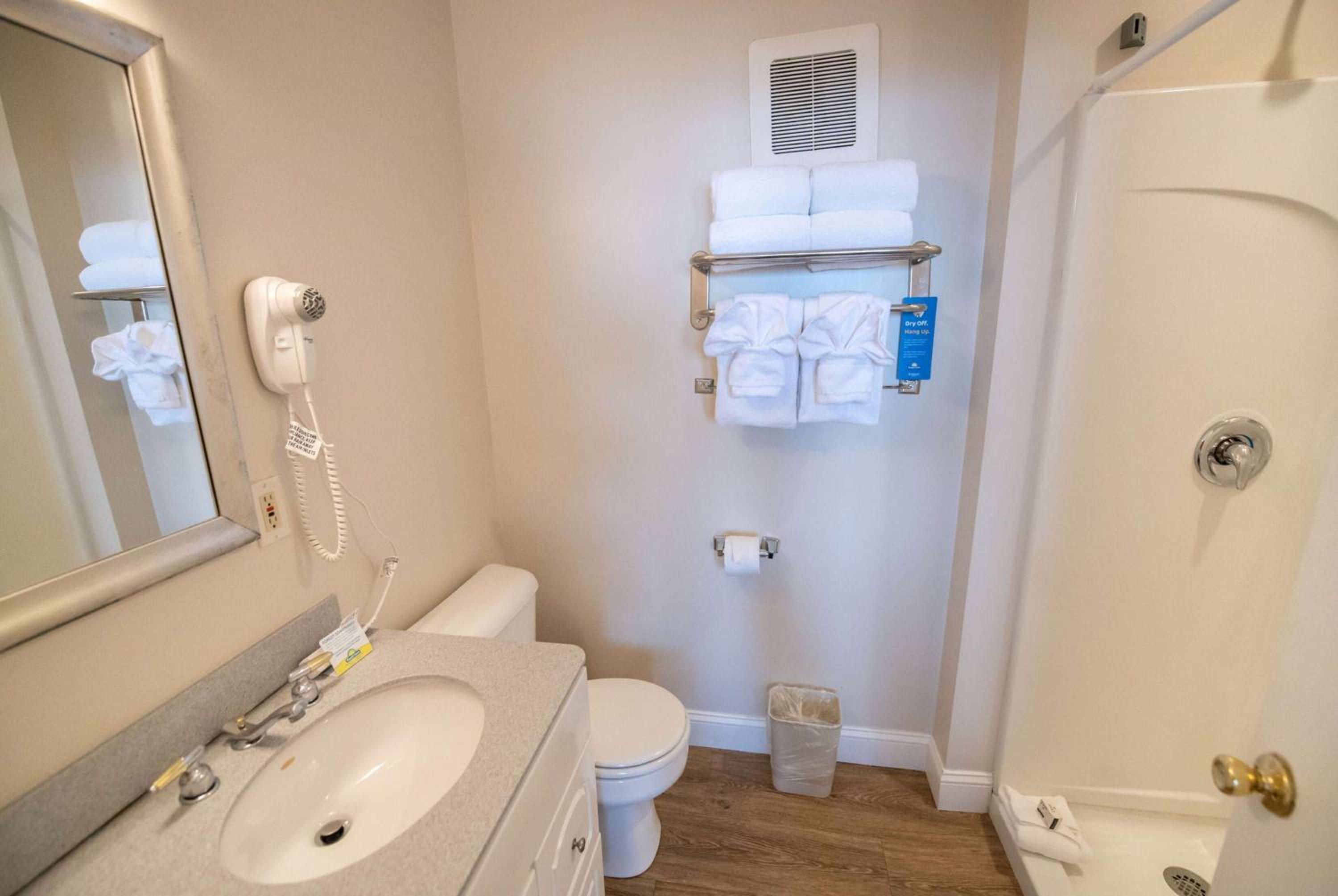 Suite with Two Double Beds - Non-Smoking