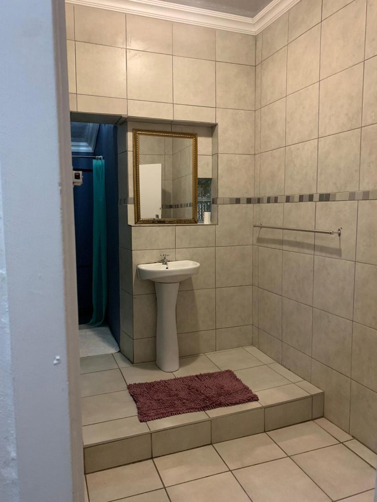 Apartment - Photo 18