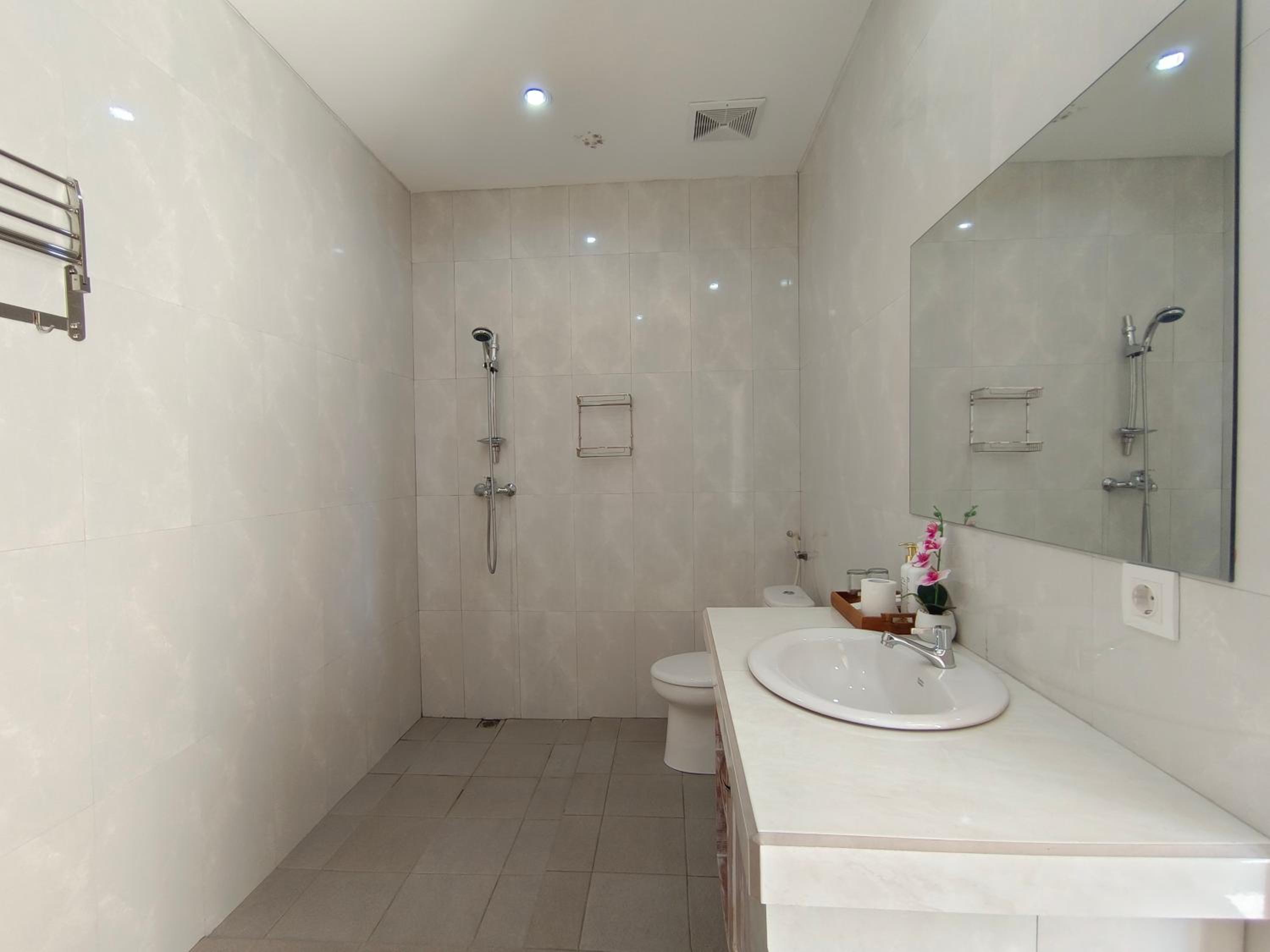 Double Room with Pool View - Photo 28