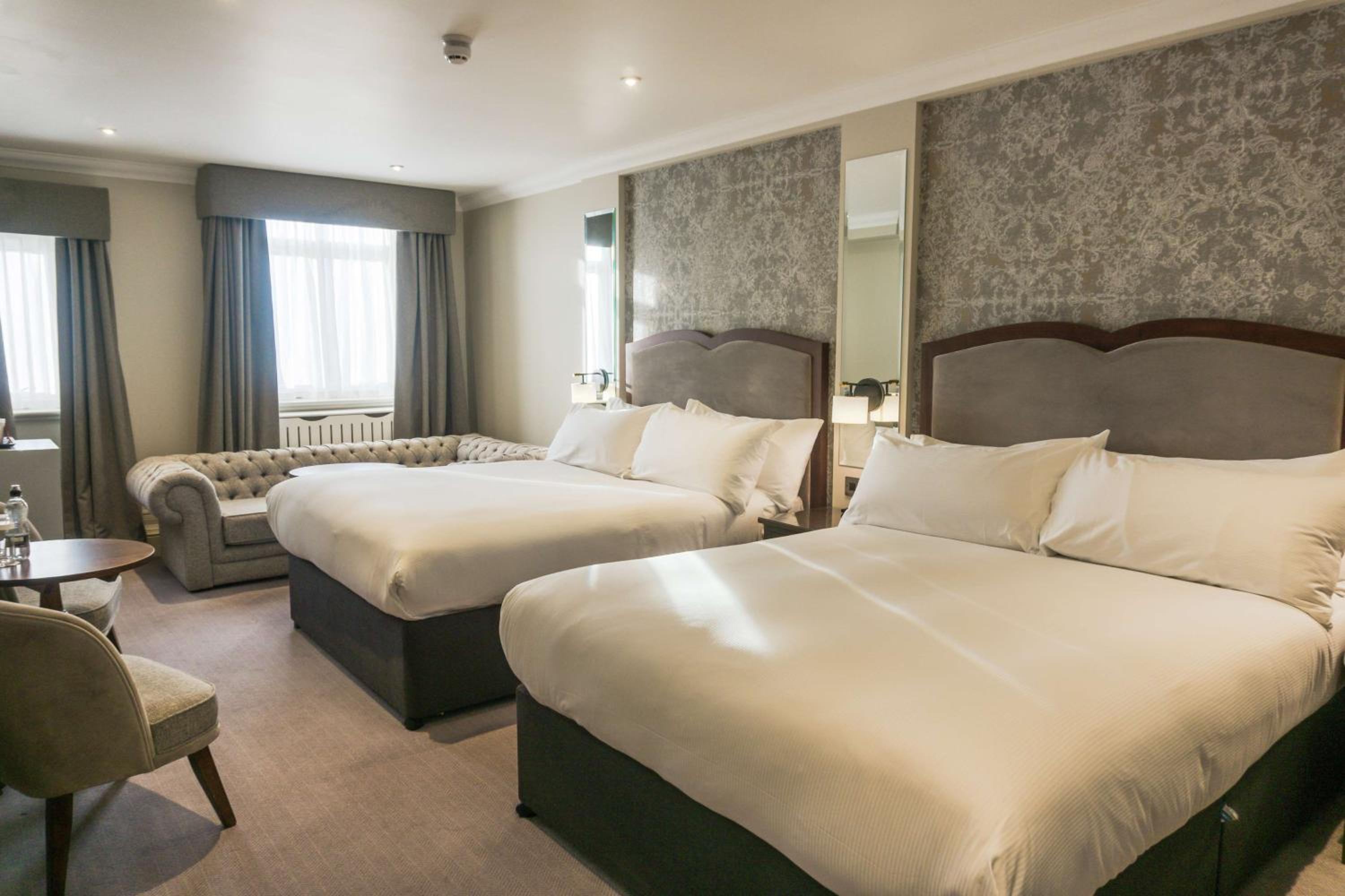 Superior King Room - Photo 1