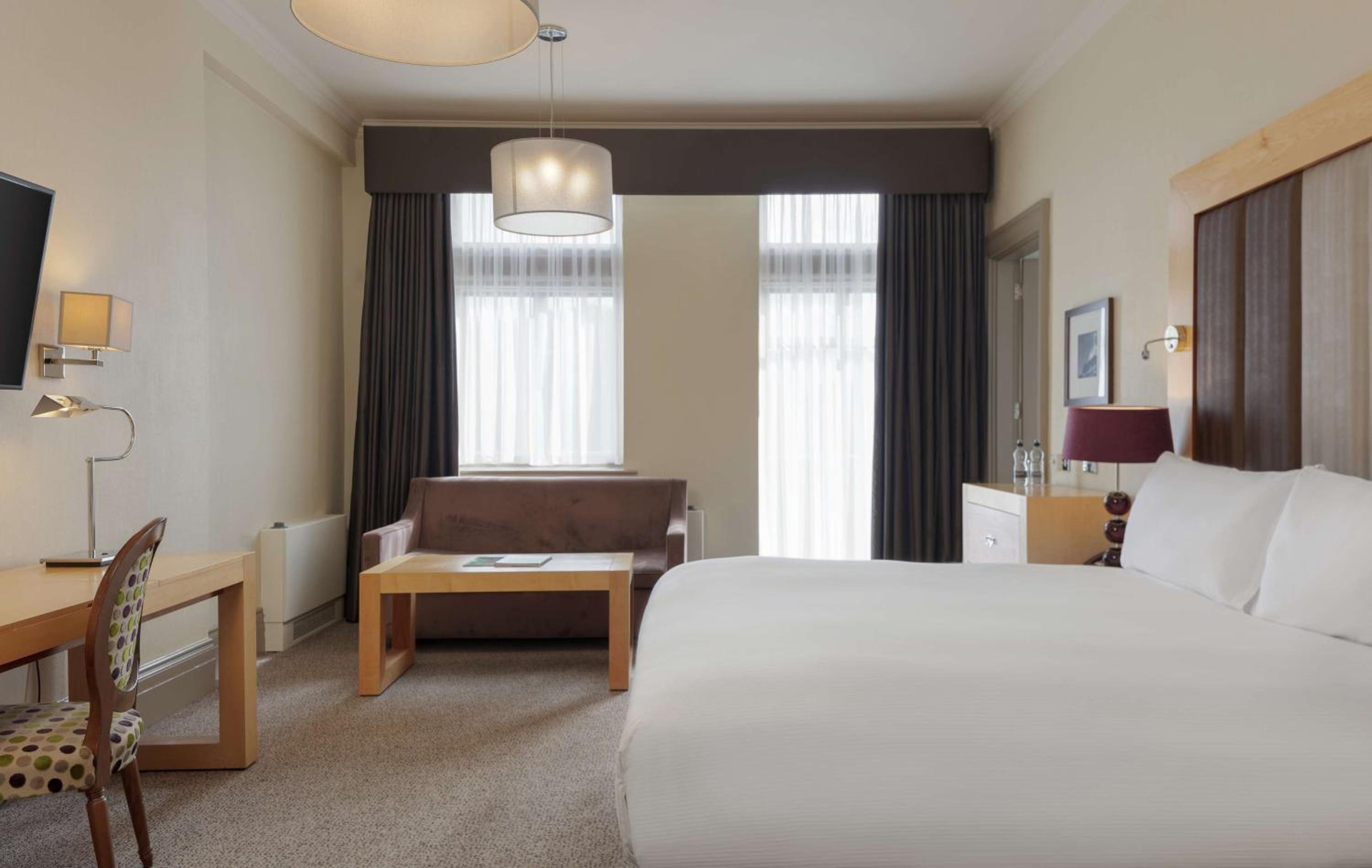 Superior King Guest Room - Photo 5