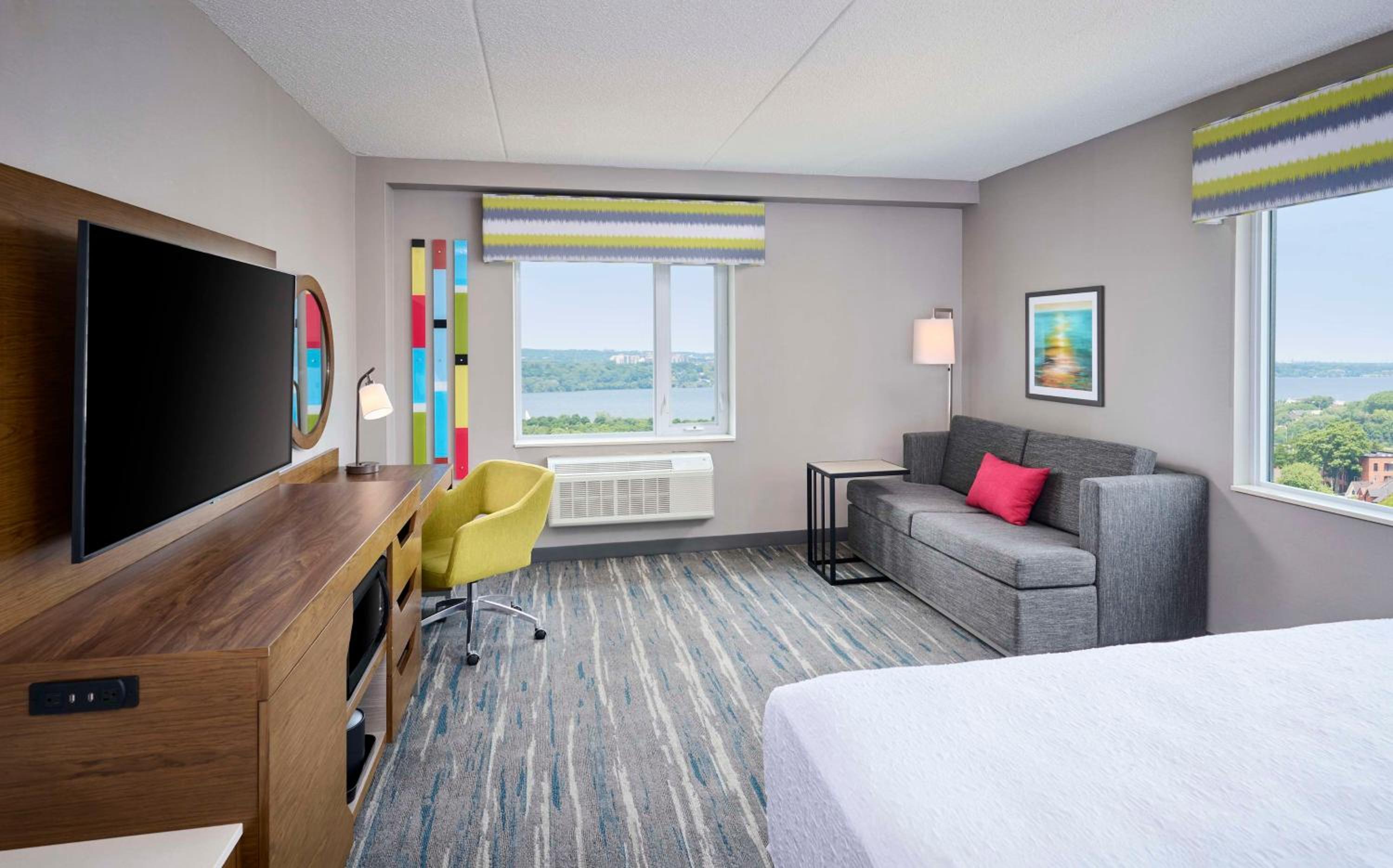 King Room with Sofa Bed