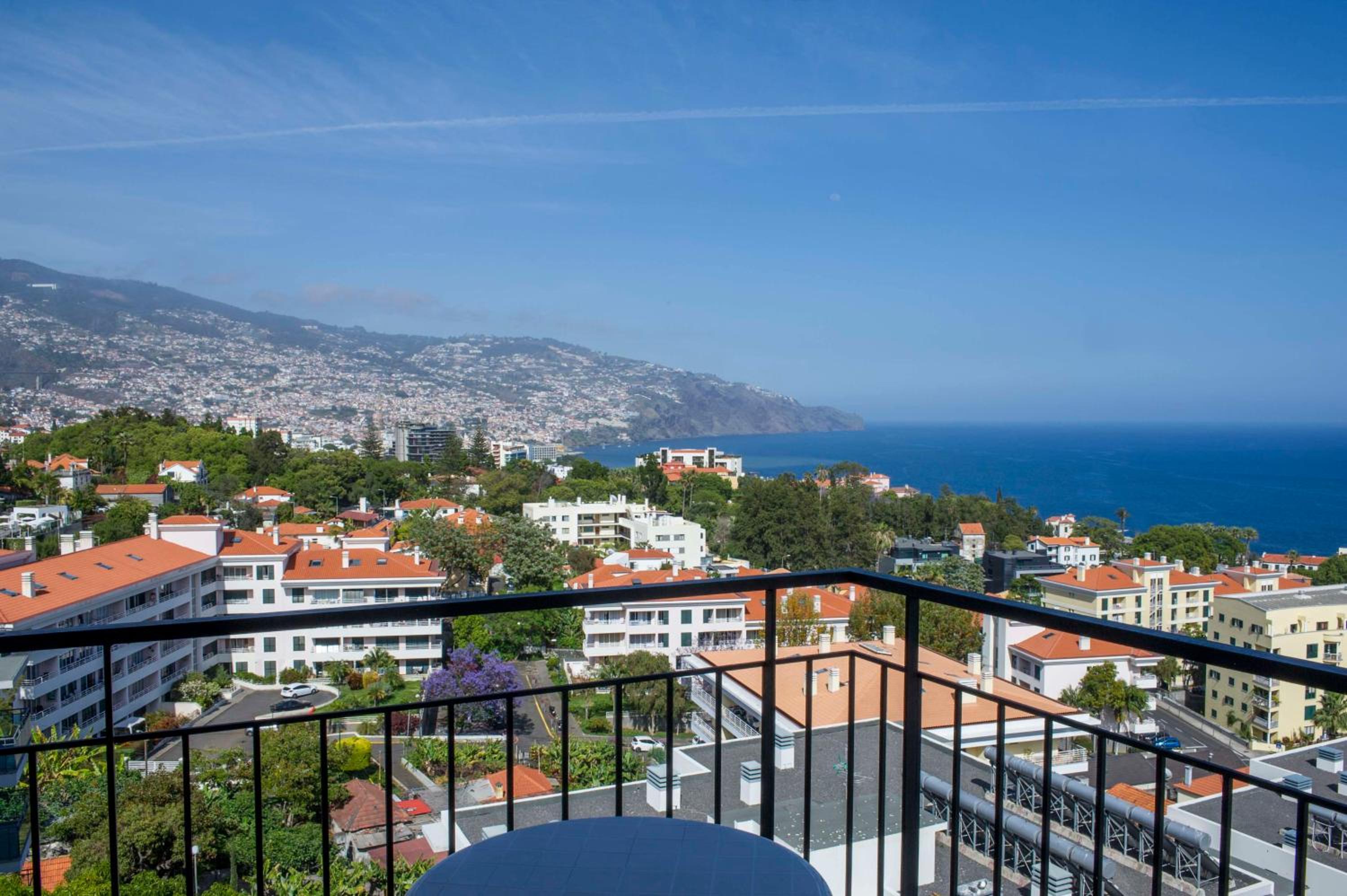Studio with Sea View - Photo 8