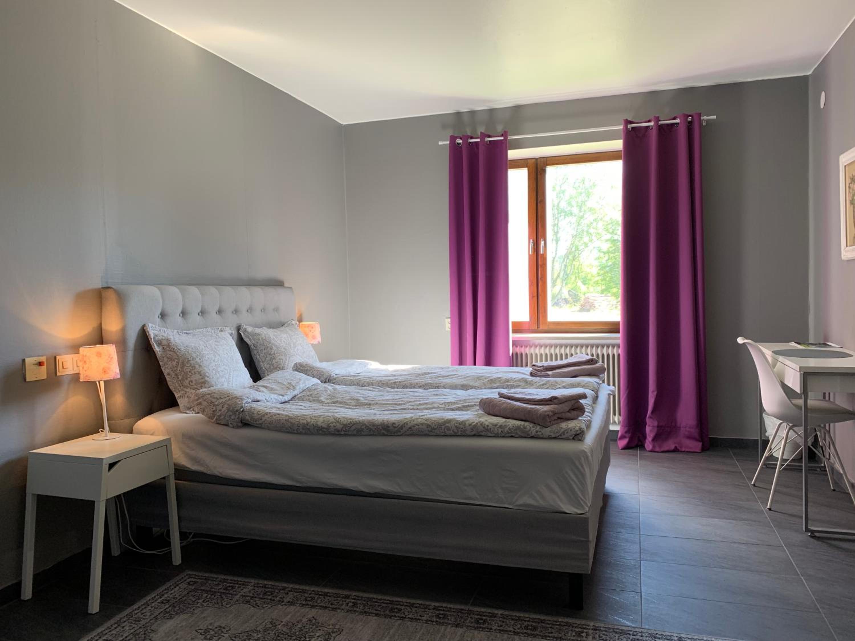 Twin Room with Private Bathroom photo 1