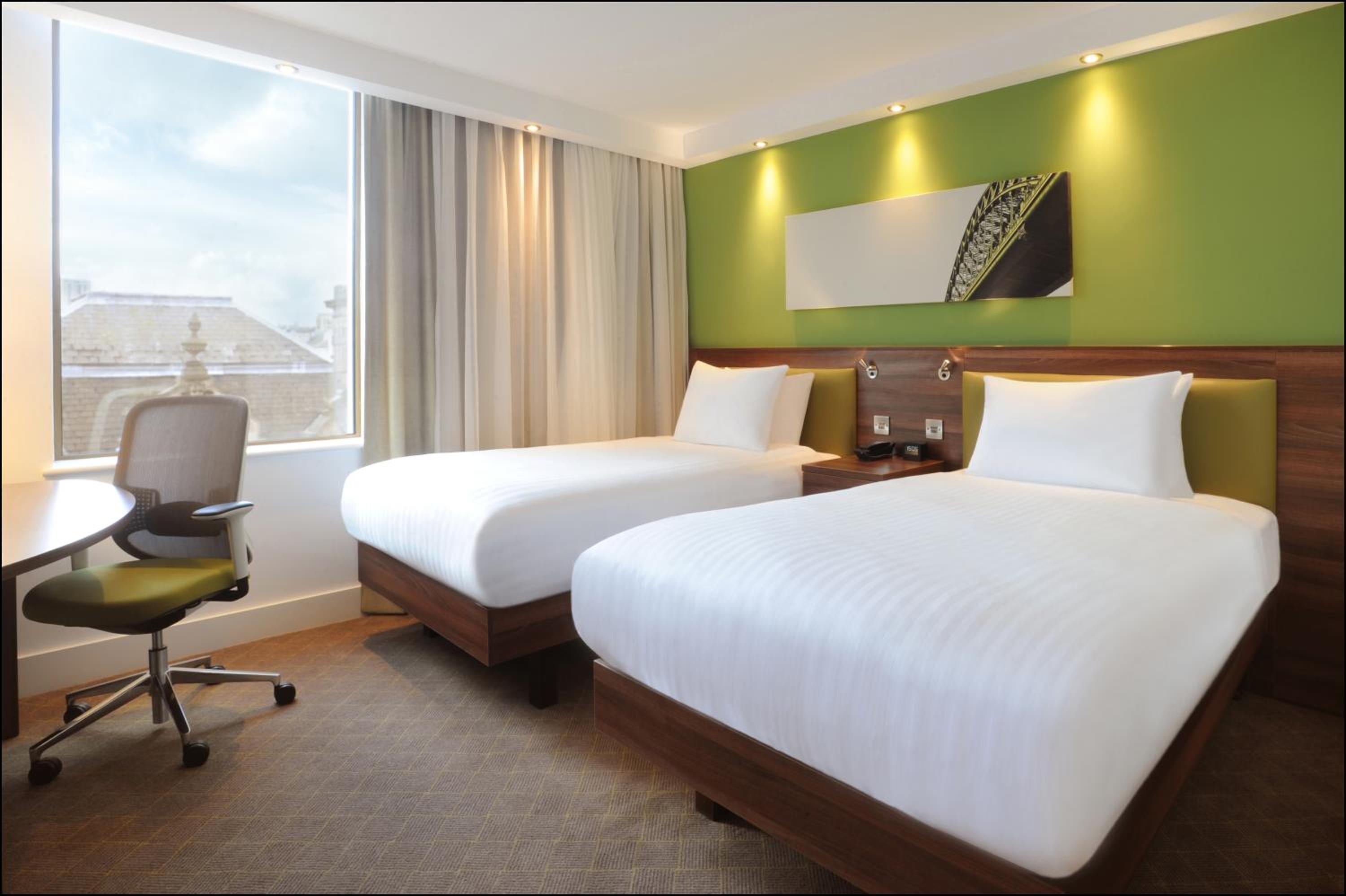 Twin Room photo 2