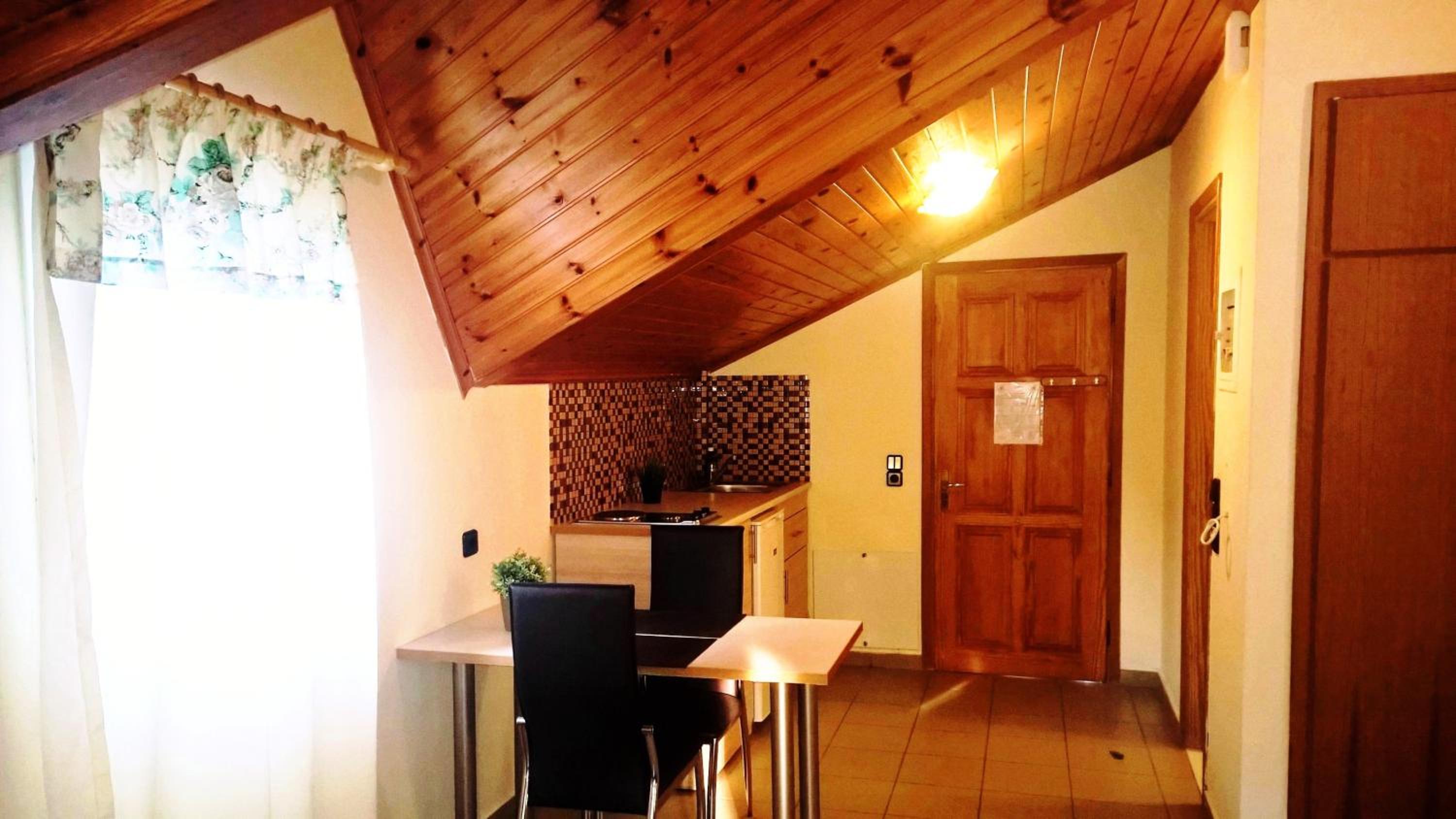 Studio with Sea View - Photo 8