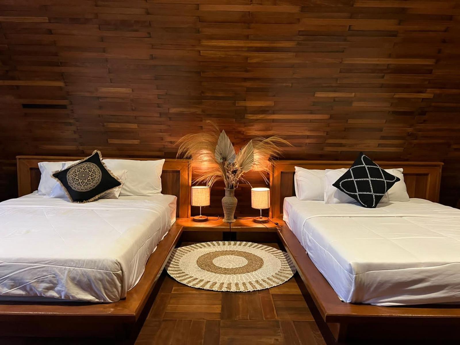 Deluxe Double or Twin Room with Pool Access - Photo 1