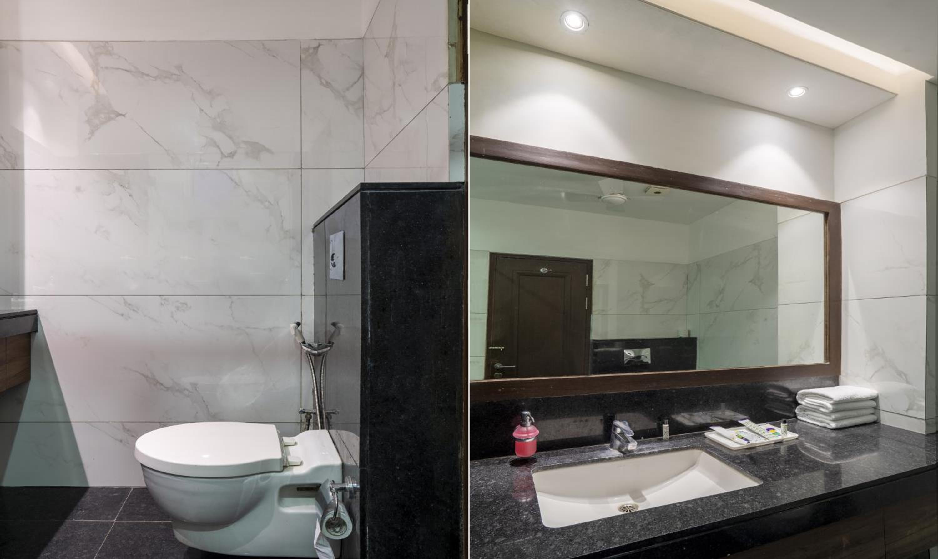 Standard Double Room - Photo 8