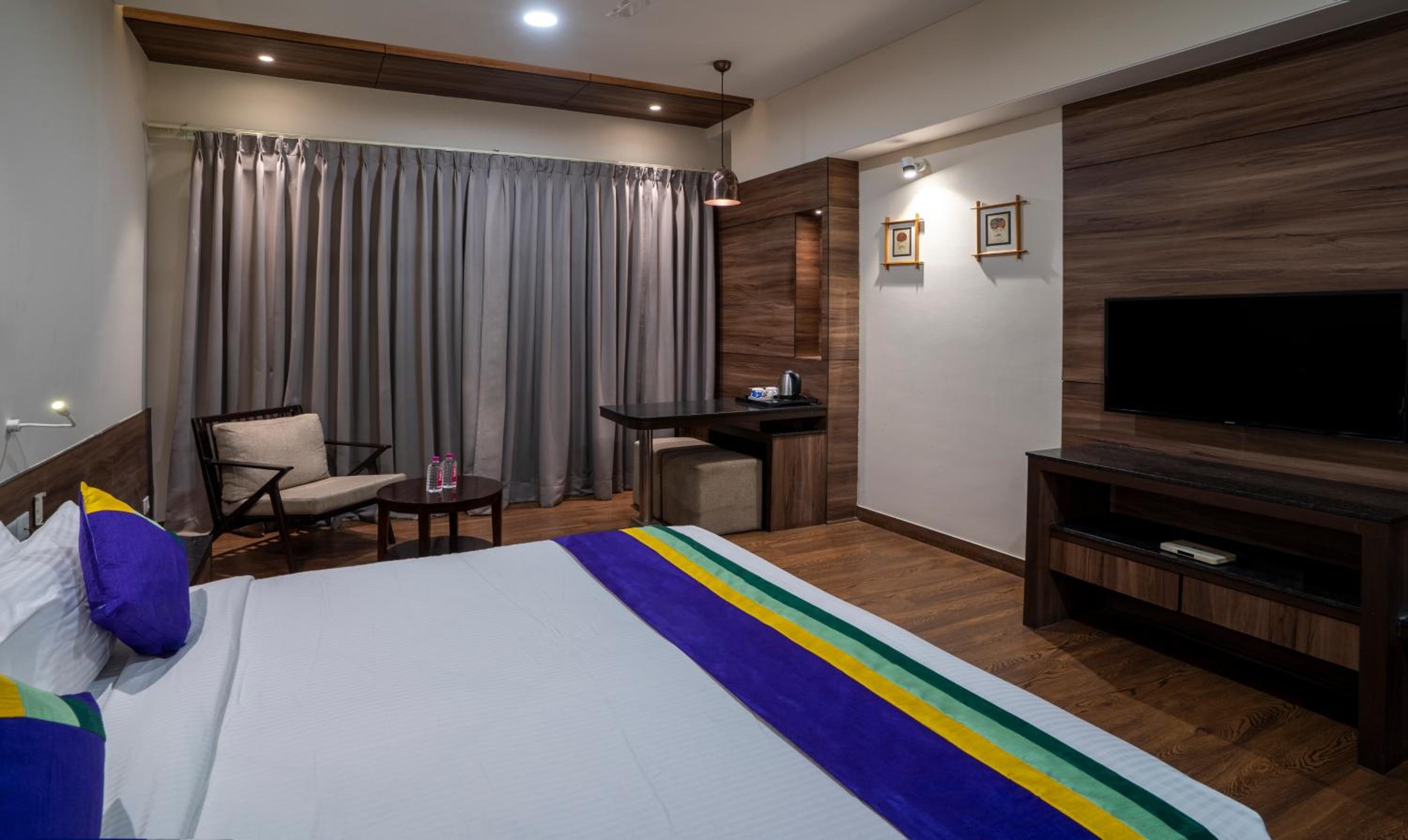 Standard Double Room - Photo 7