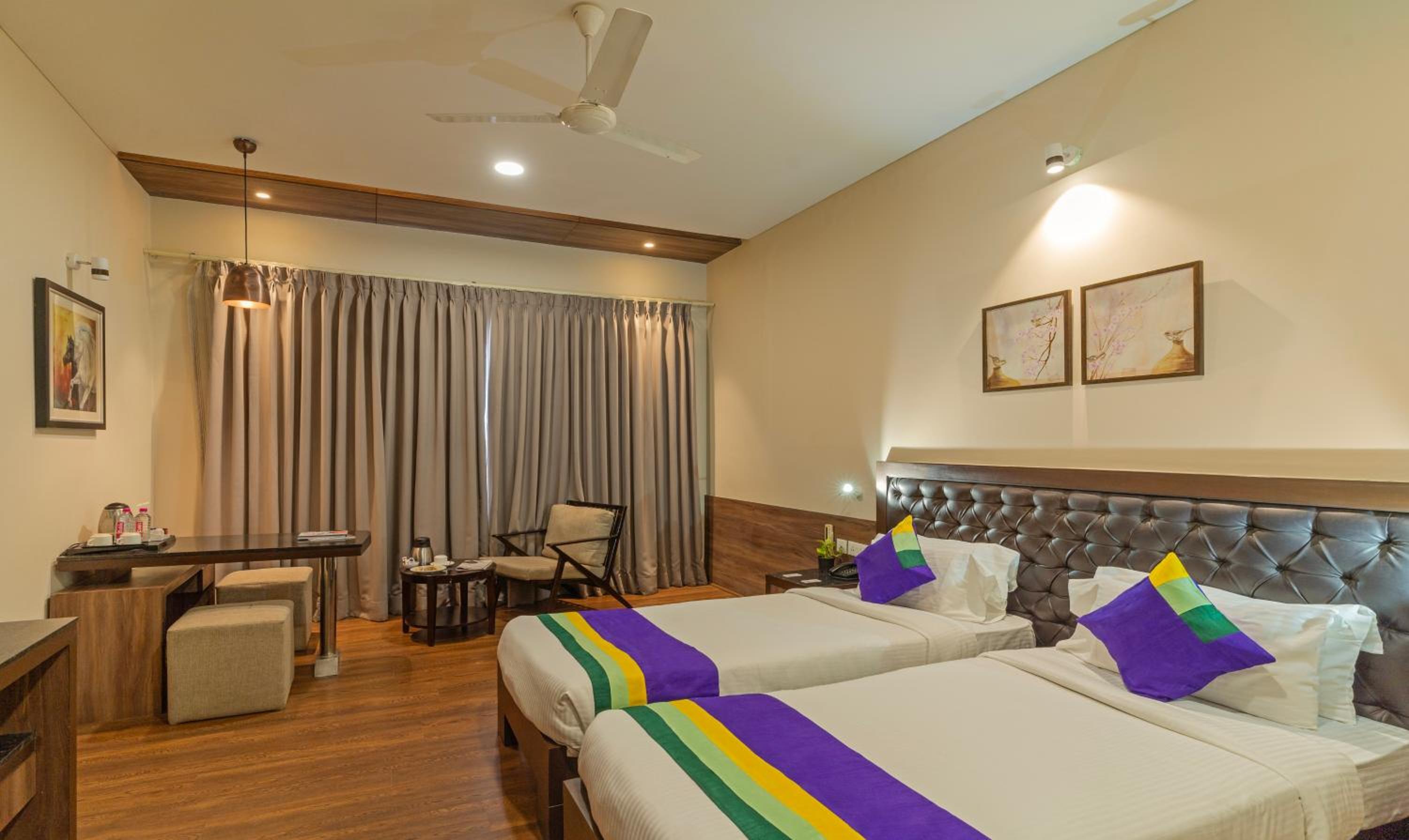 Standard Double Room - Photo 10
