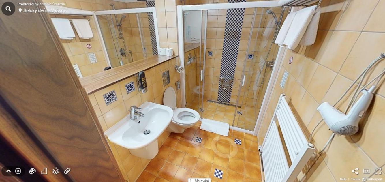 Deluxe Double Room - Photo 10