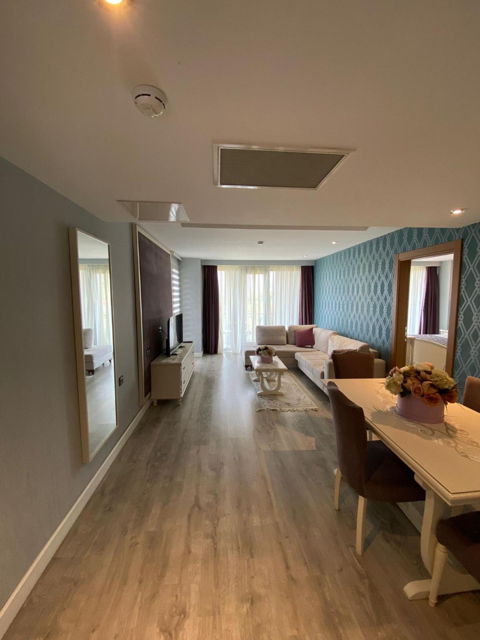 King Suite photo 3