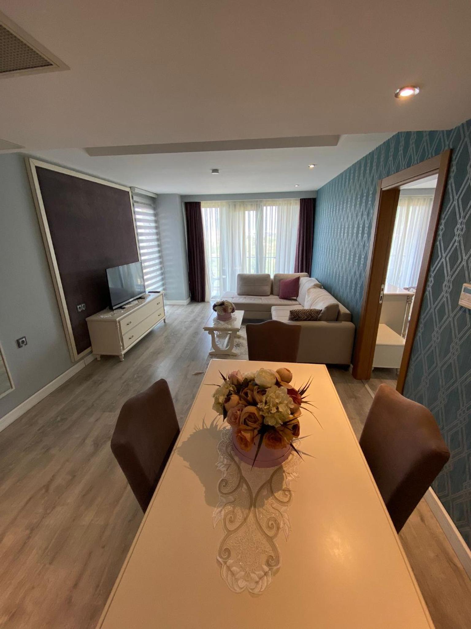 King Suite photo 2