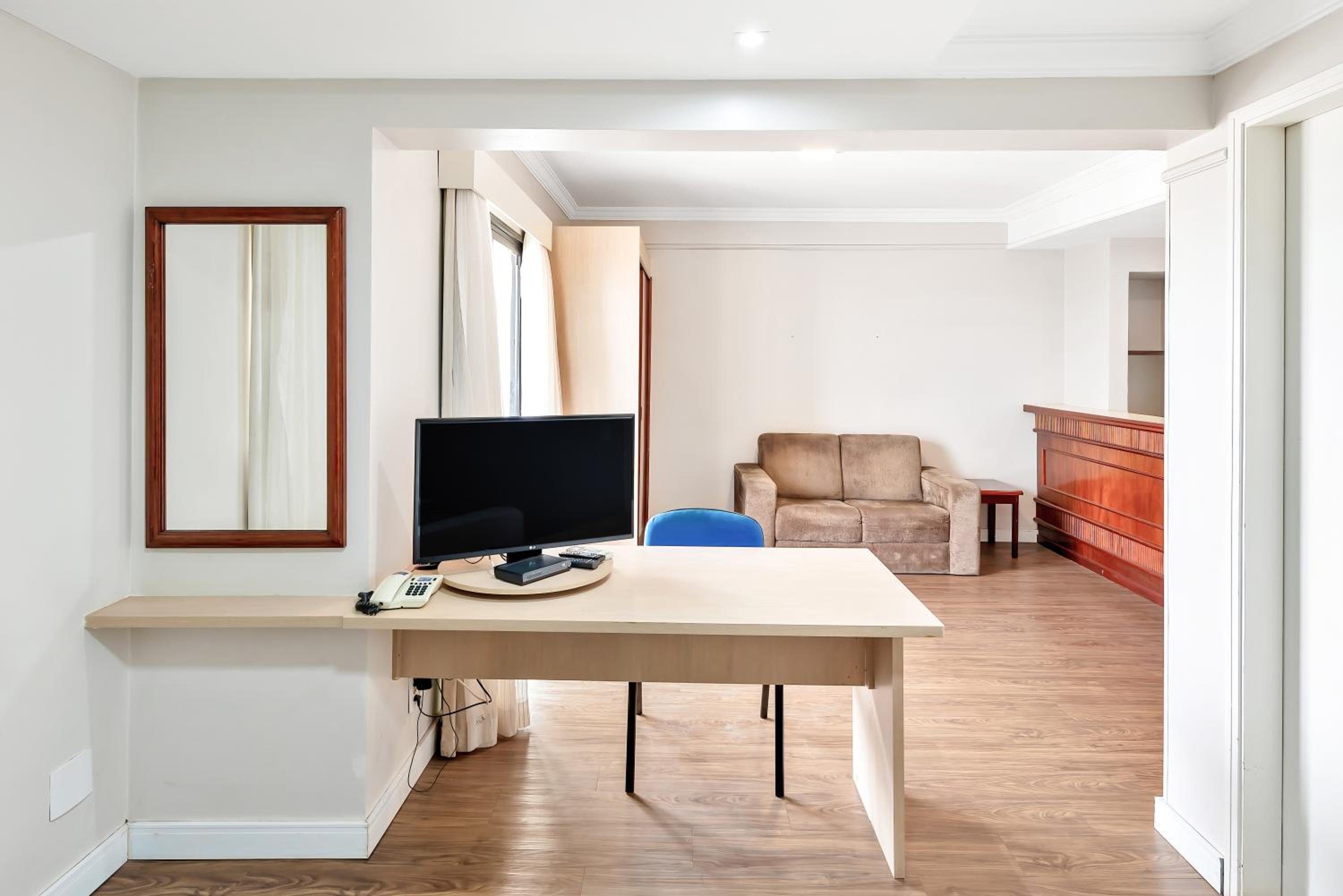 Junior Suite - Photo 1