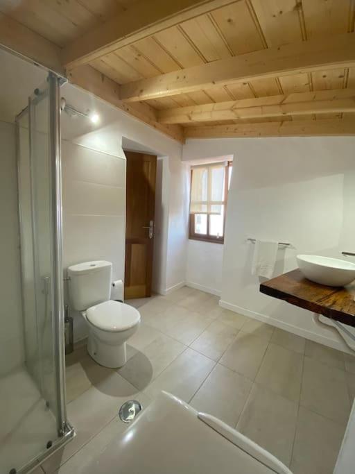 One-Bedroom House photo 3