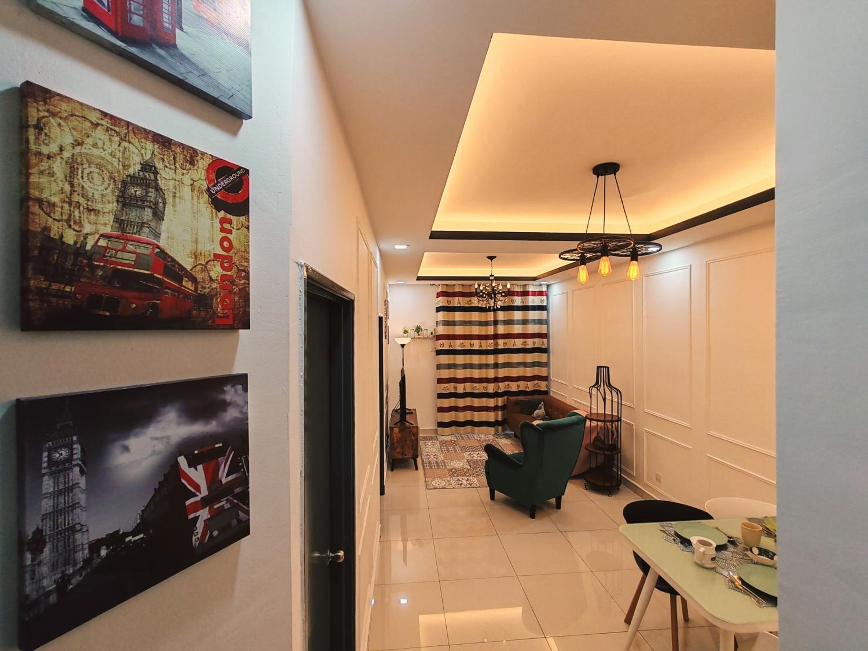 Three-Bedroom Apartment - Photo 9