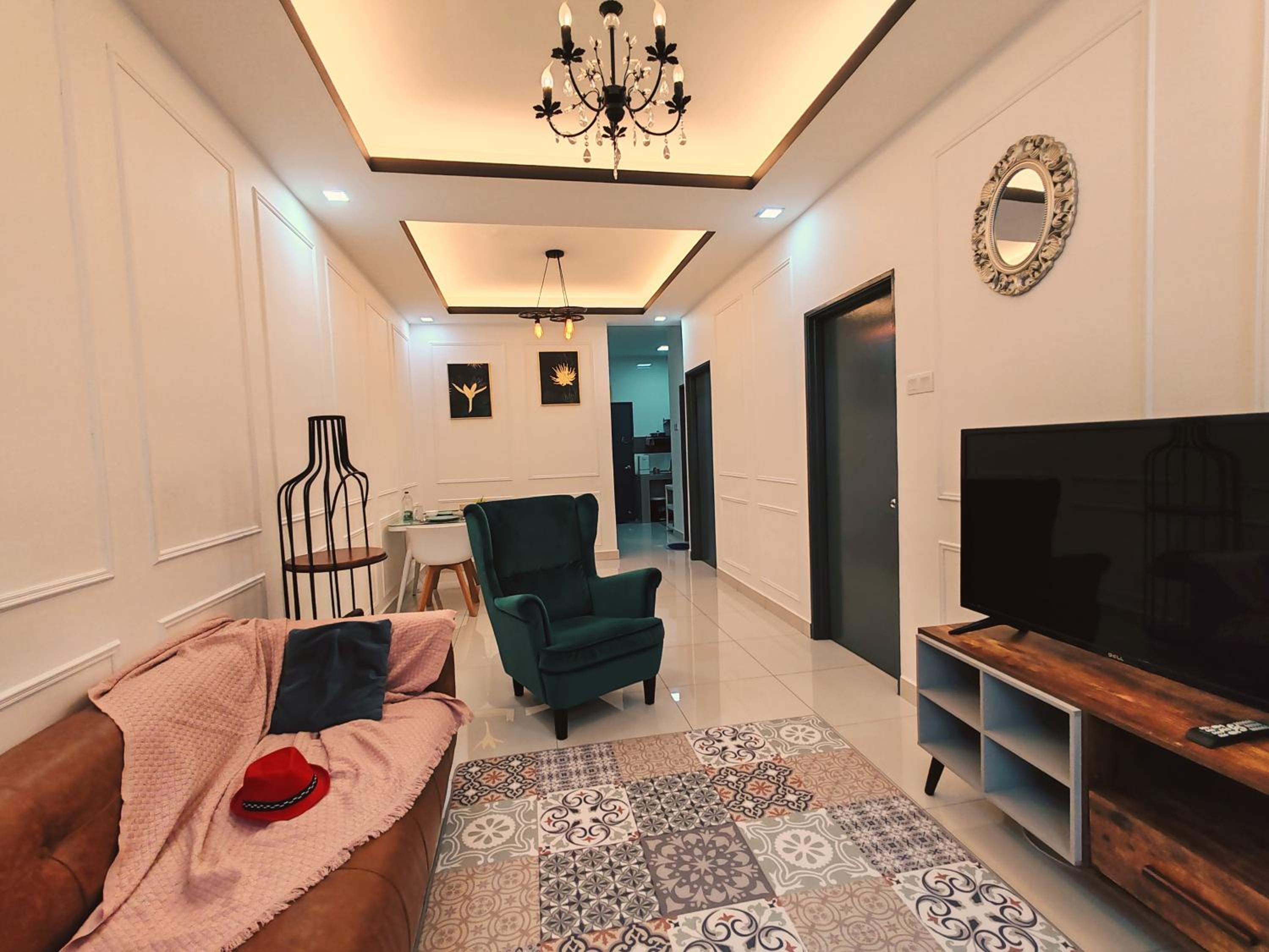 Three-Bedroom Apartment - Photo 15