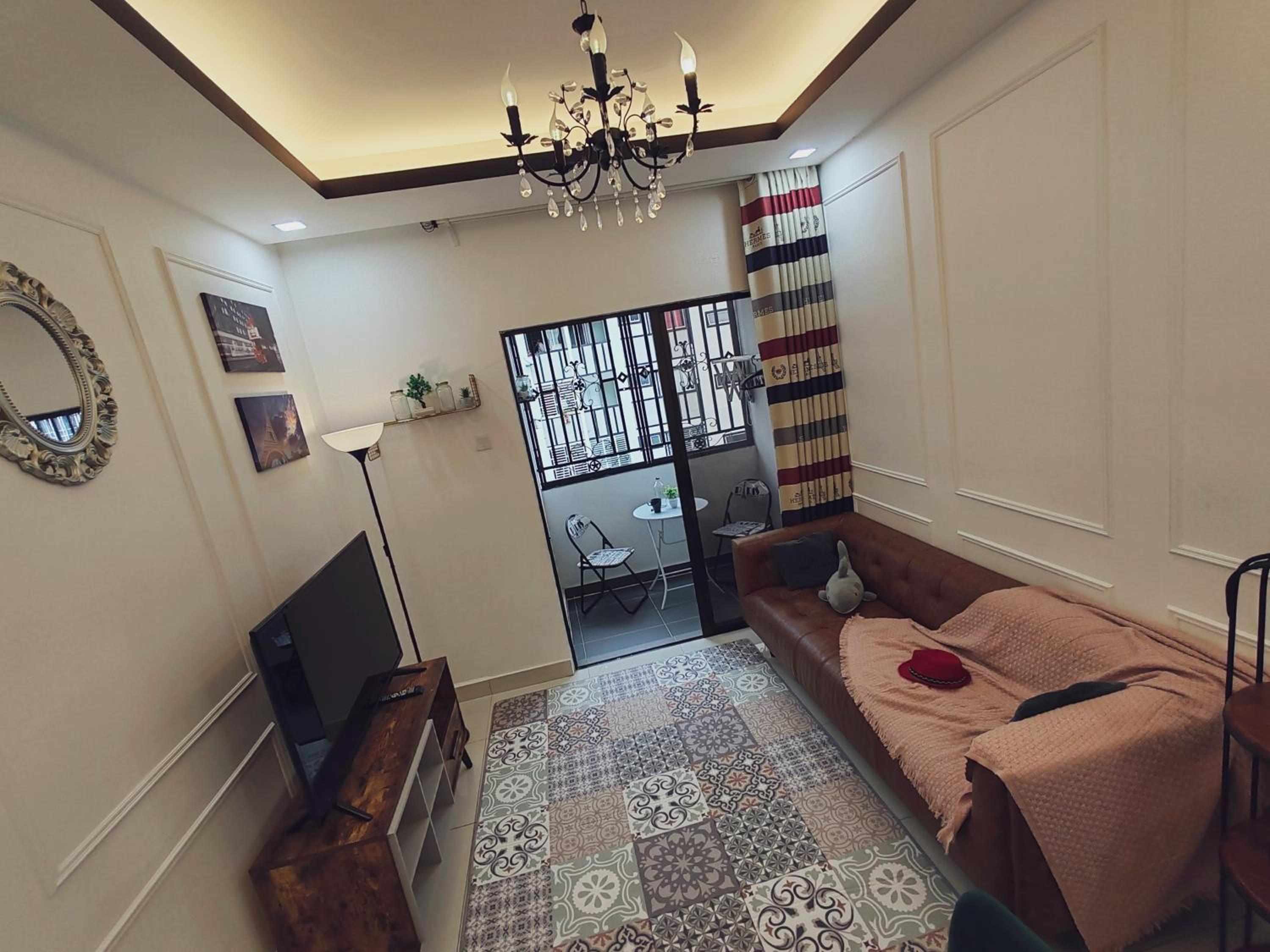 Three-Bedroom Apartment - Photo 19