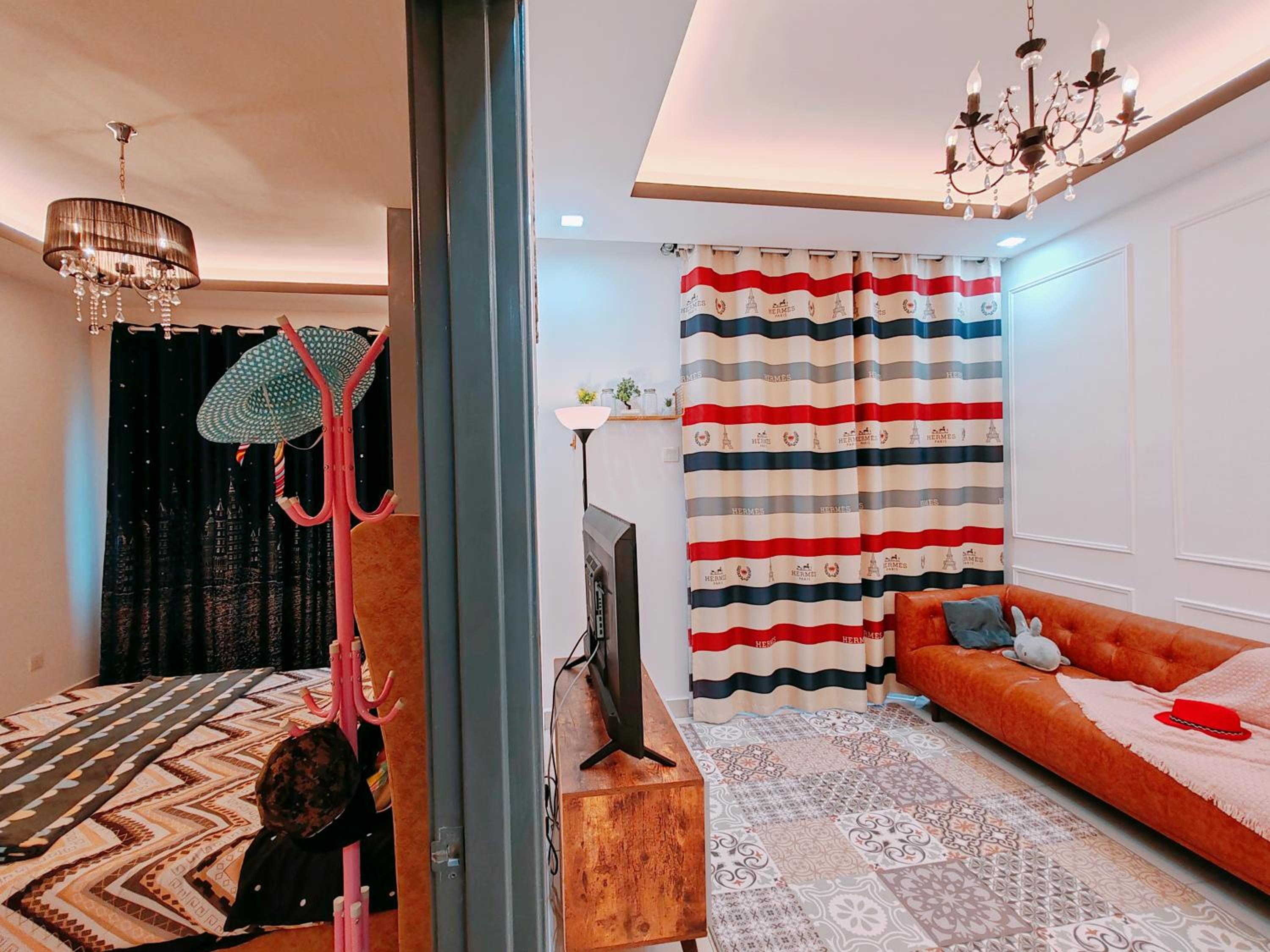 Three-Bedroom Apartment - Photo 26