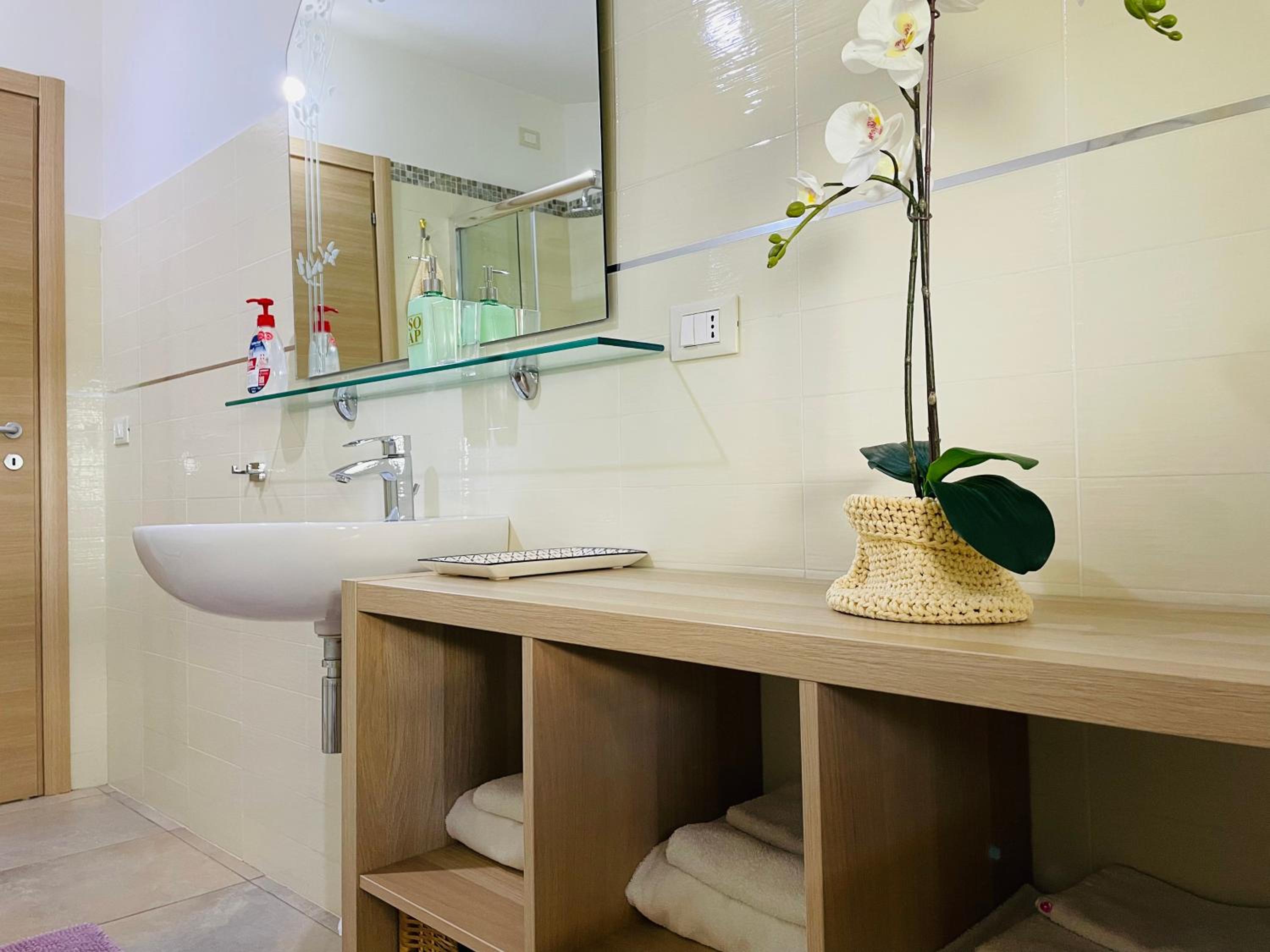 Two-Bedroom House - Photo 137