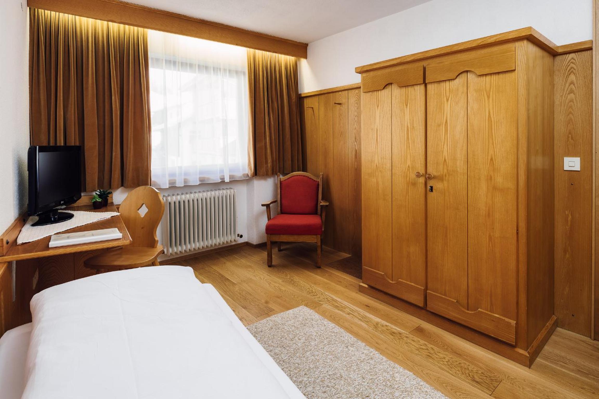 Single Room photo 2