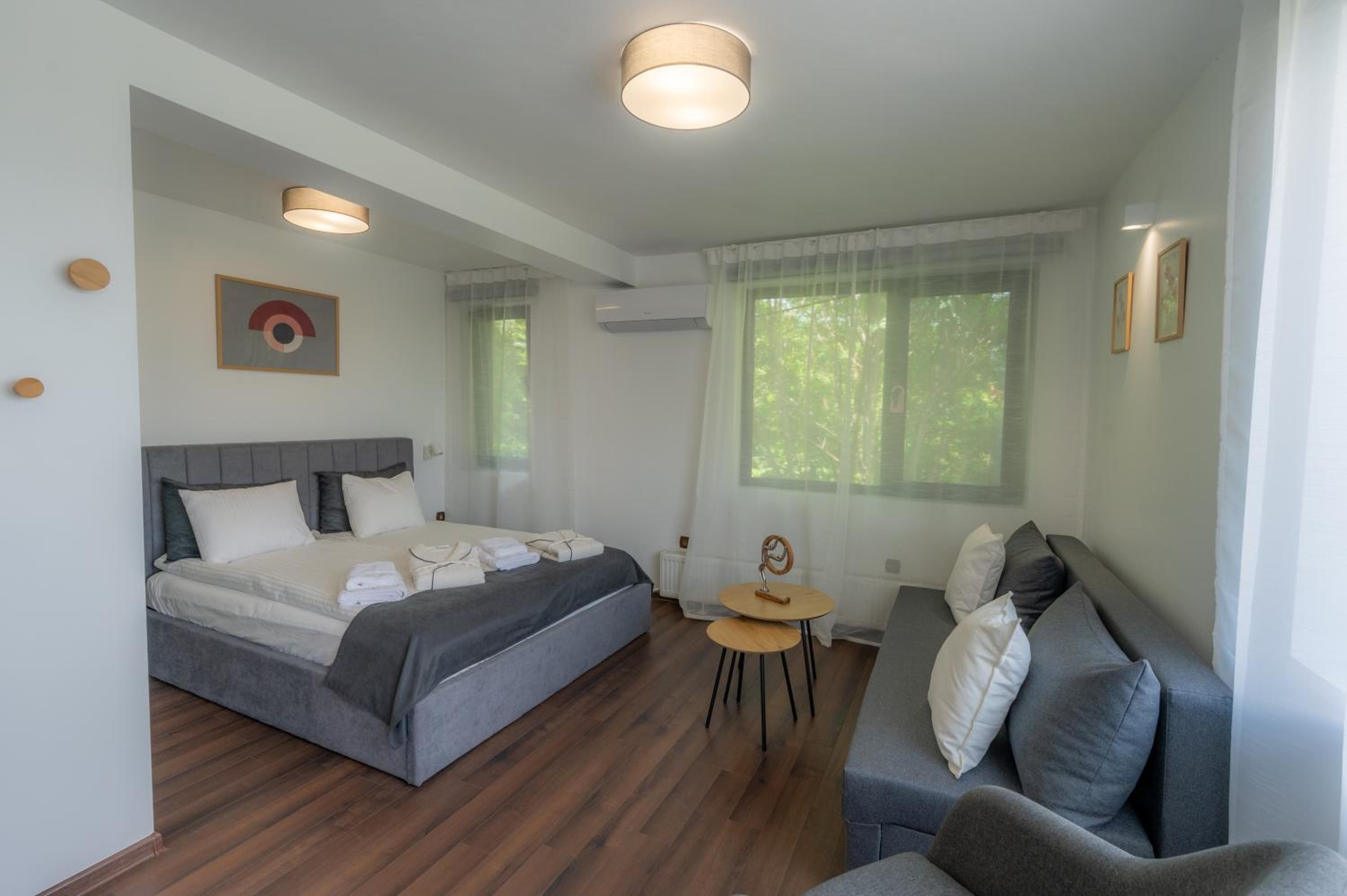 Three-Bedroom Villa photo 1