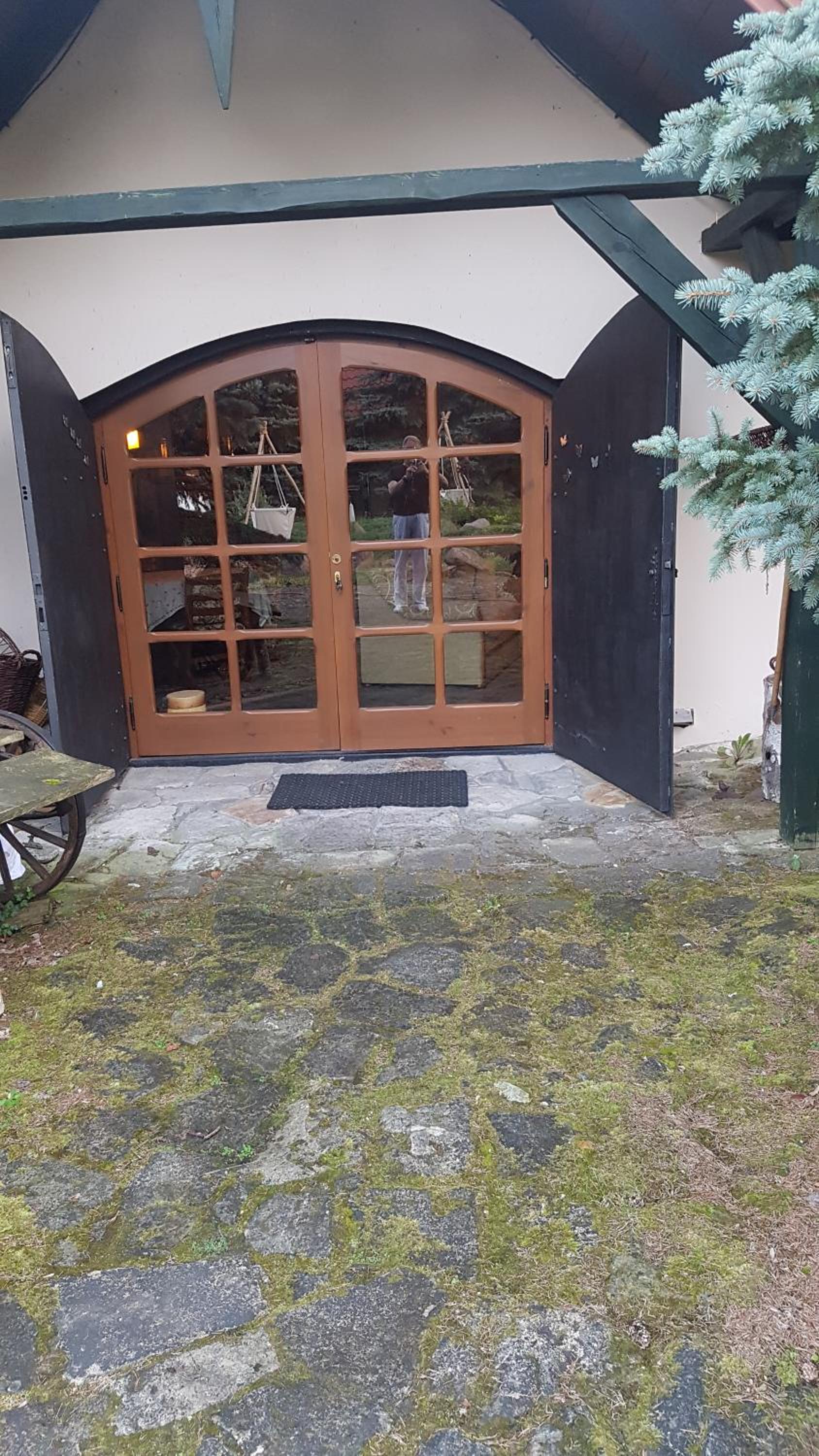 Two-Bedroom House - Photo 1