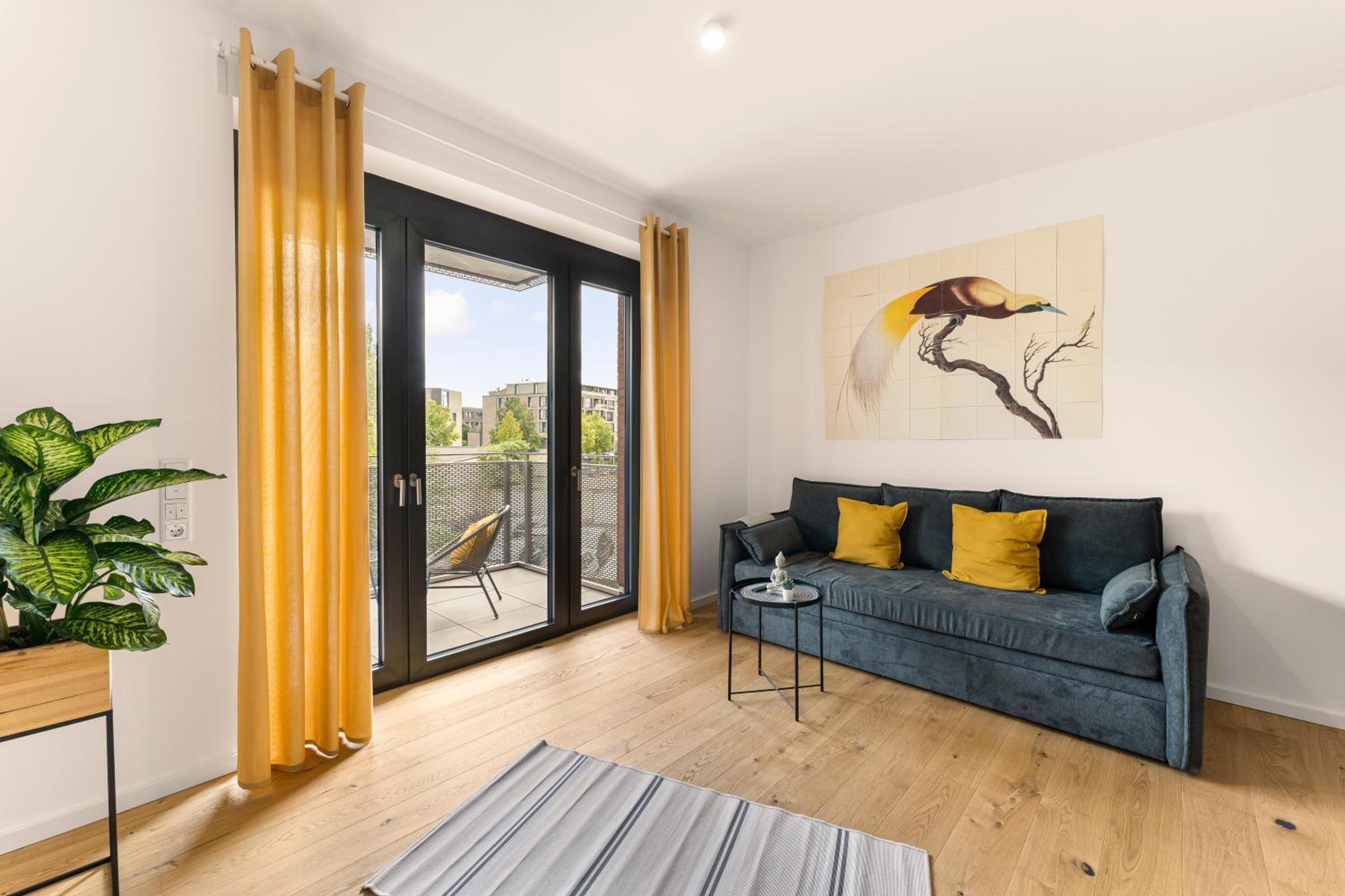 Apartment with Balcony photo 1