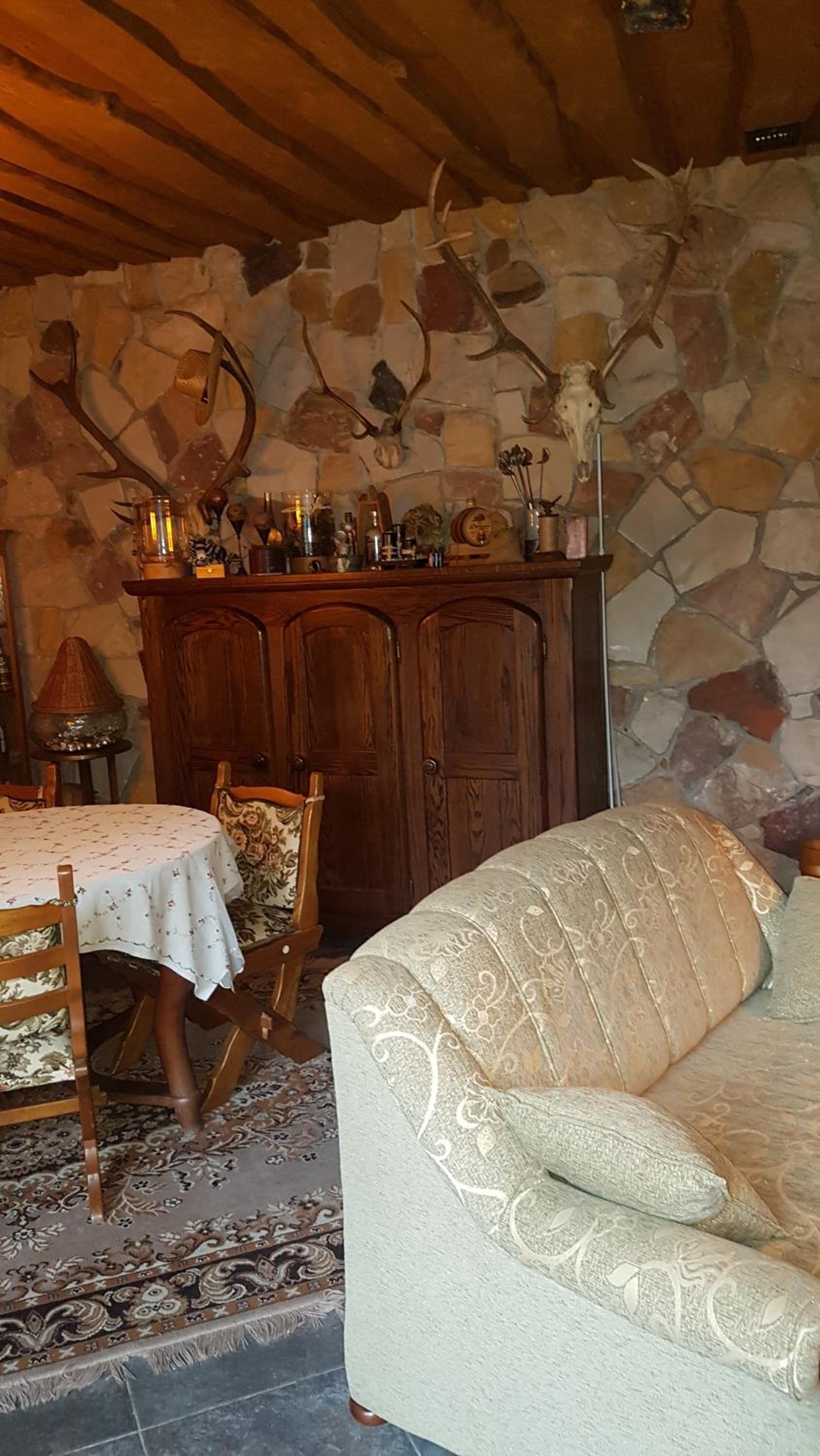 Two-Bedroom House - Photo 6
