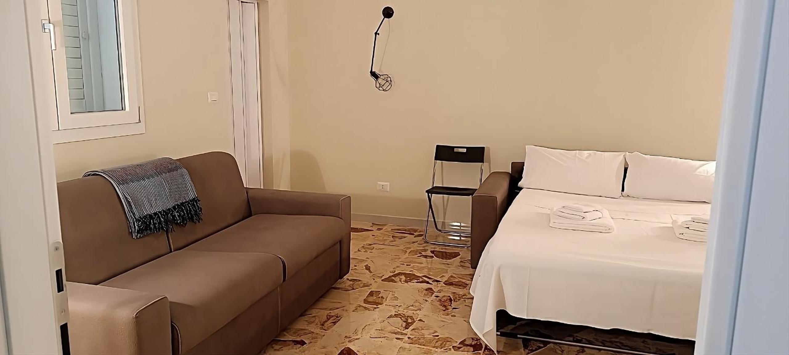 Apartment - Ground Floor photo 3
