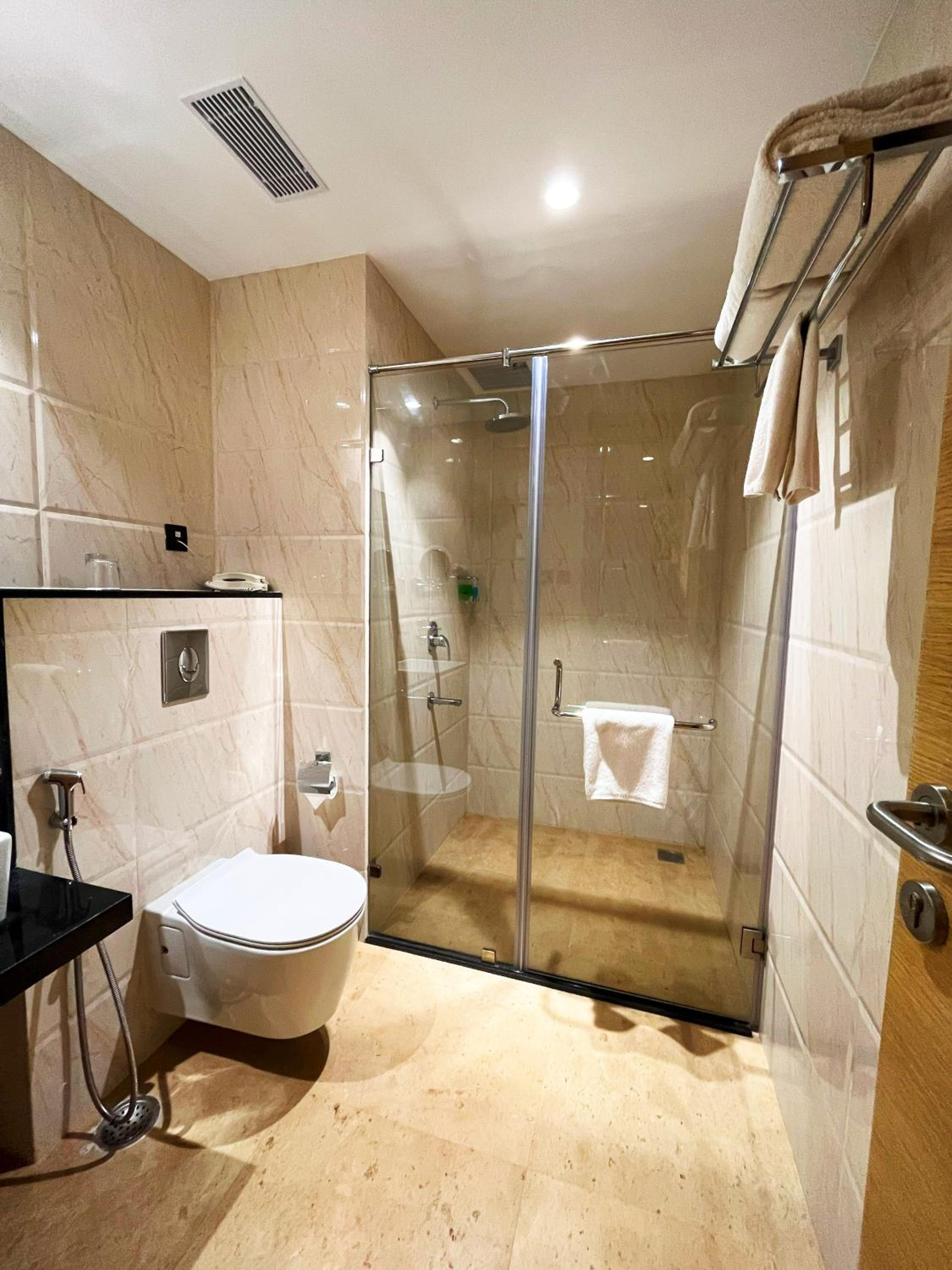 Deluxe Double Room - Photo 5