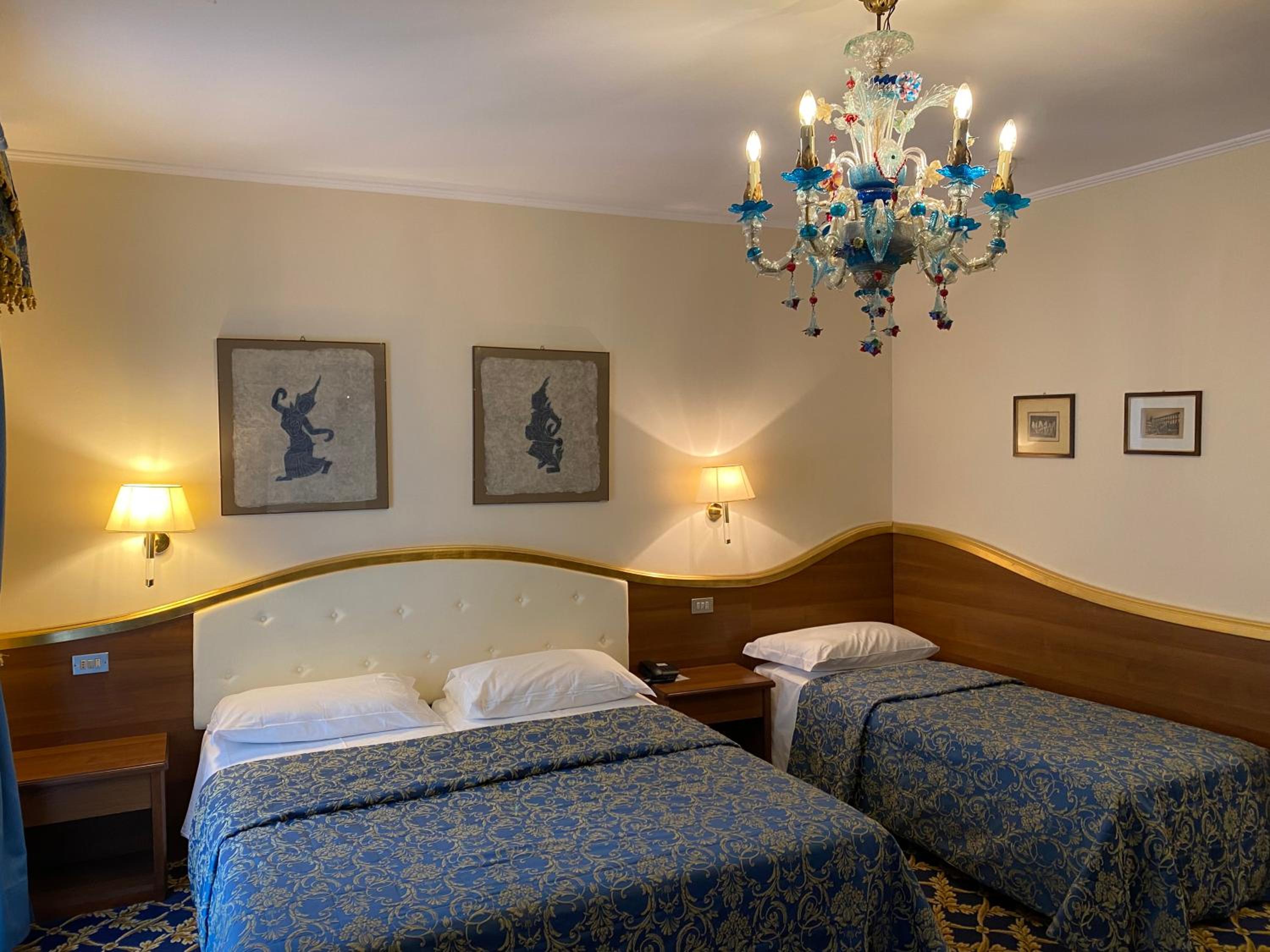 Standard Triple Room - Photo 4