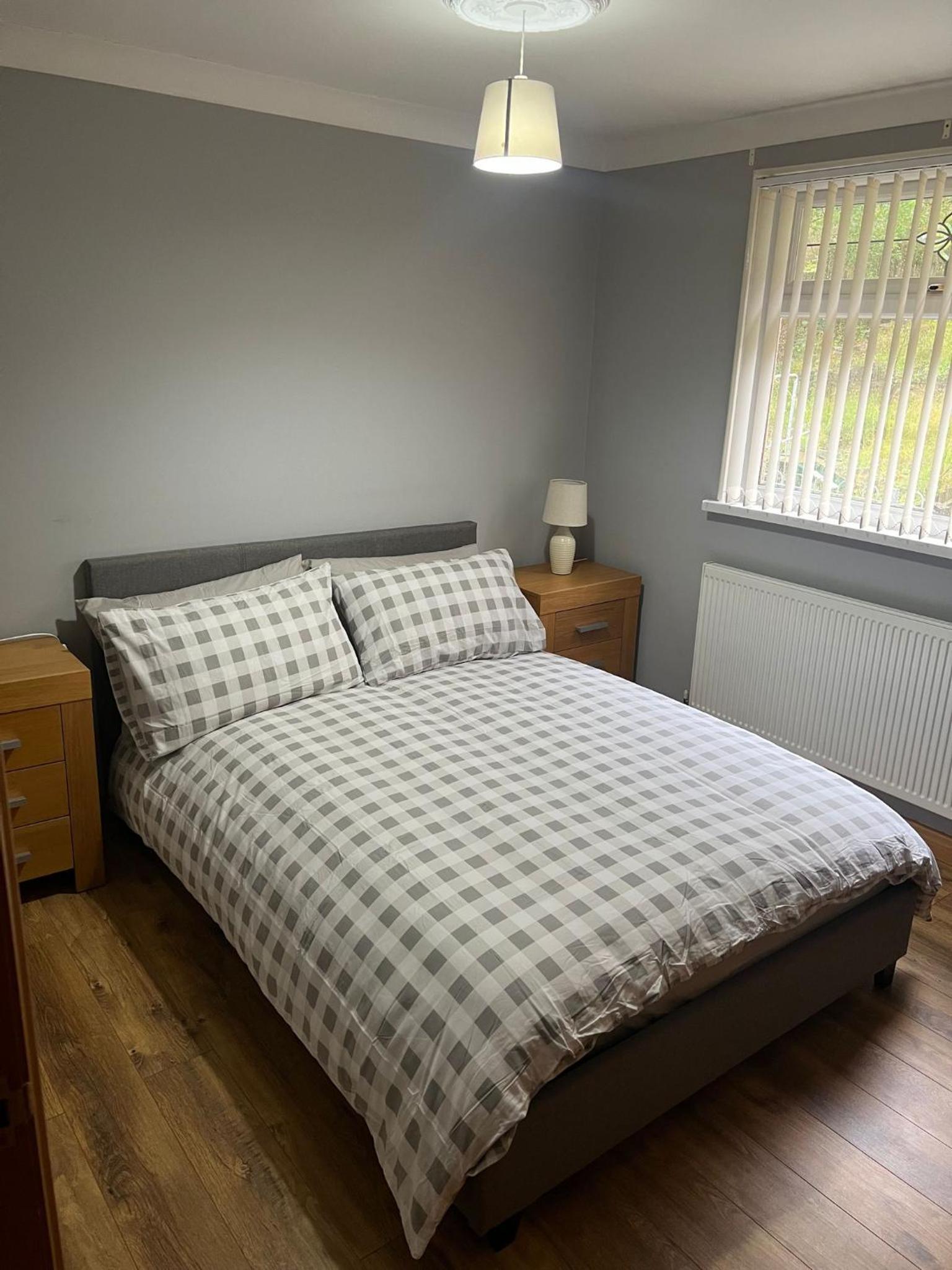 Three-Bedroom House photo 2