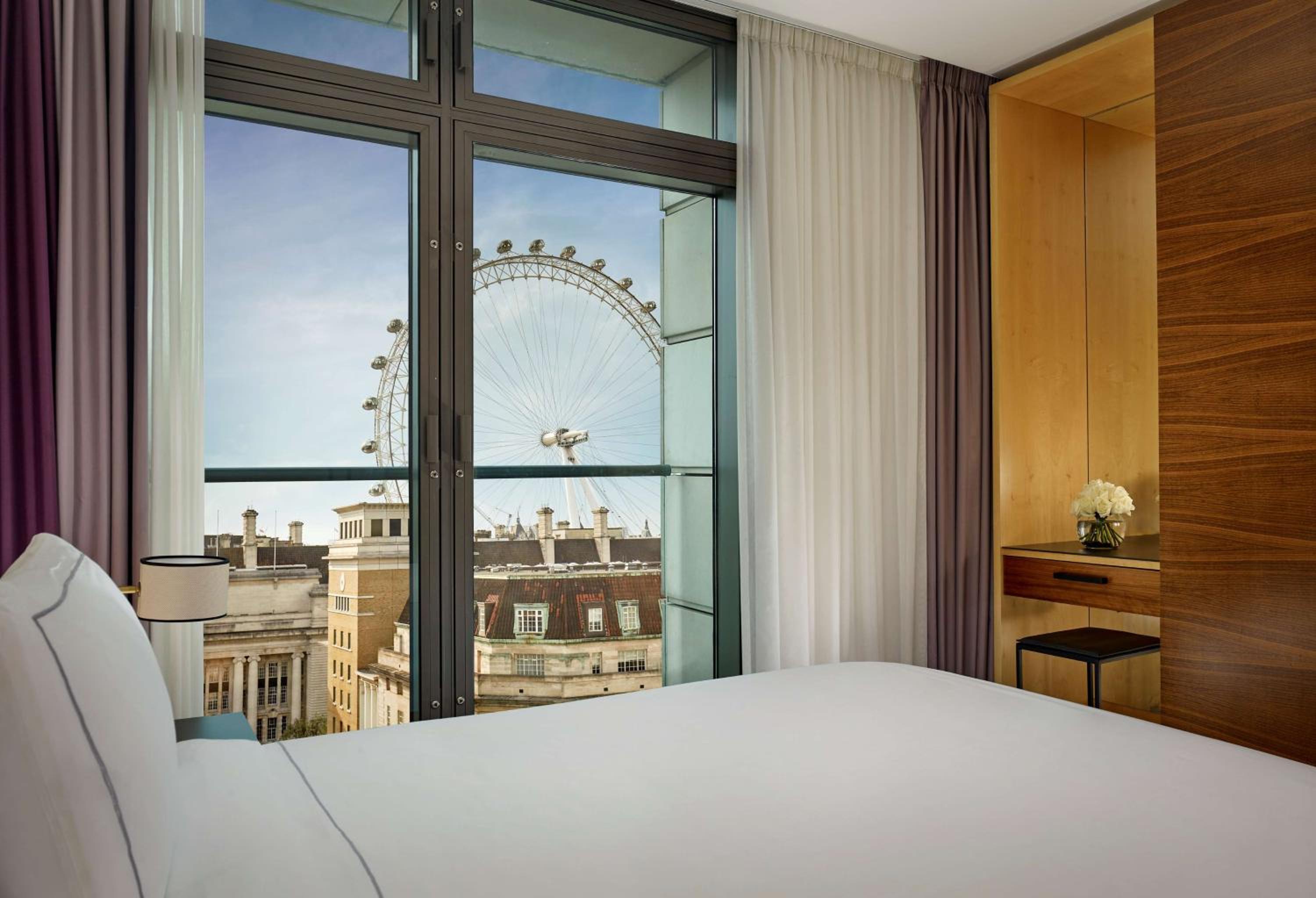 Executive Family Studio with London Eye View photo 2