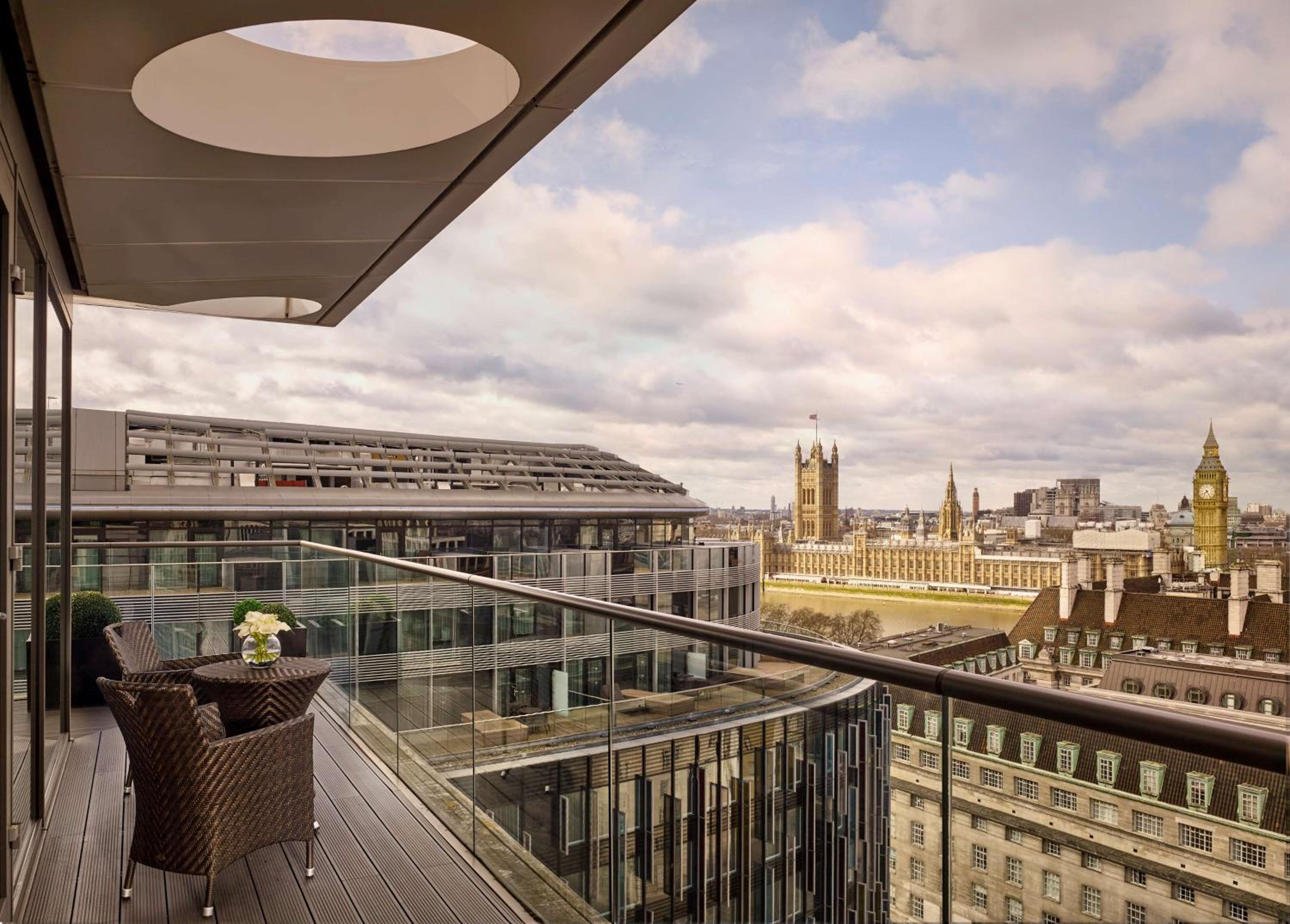 Penthouse Suite photo 2