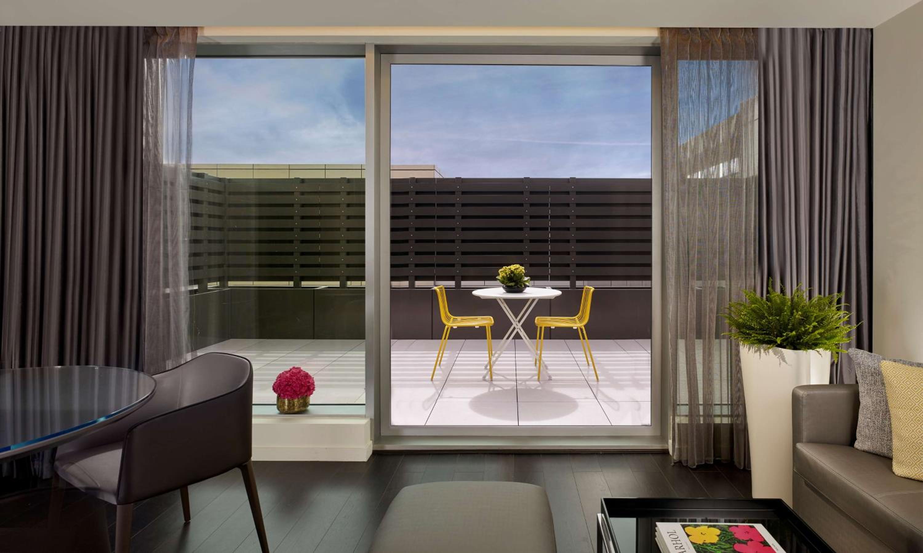One-Bedroom Suite photo 2