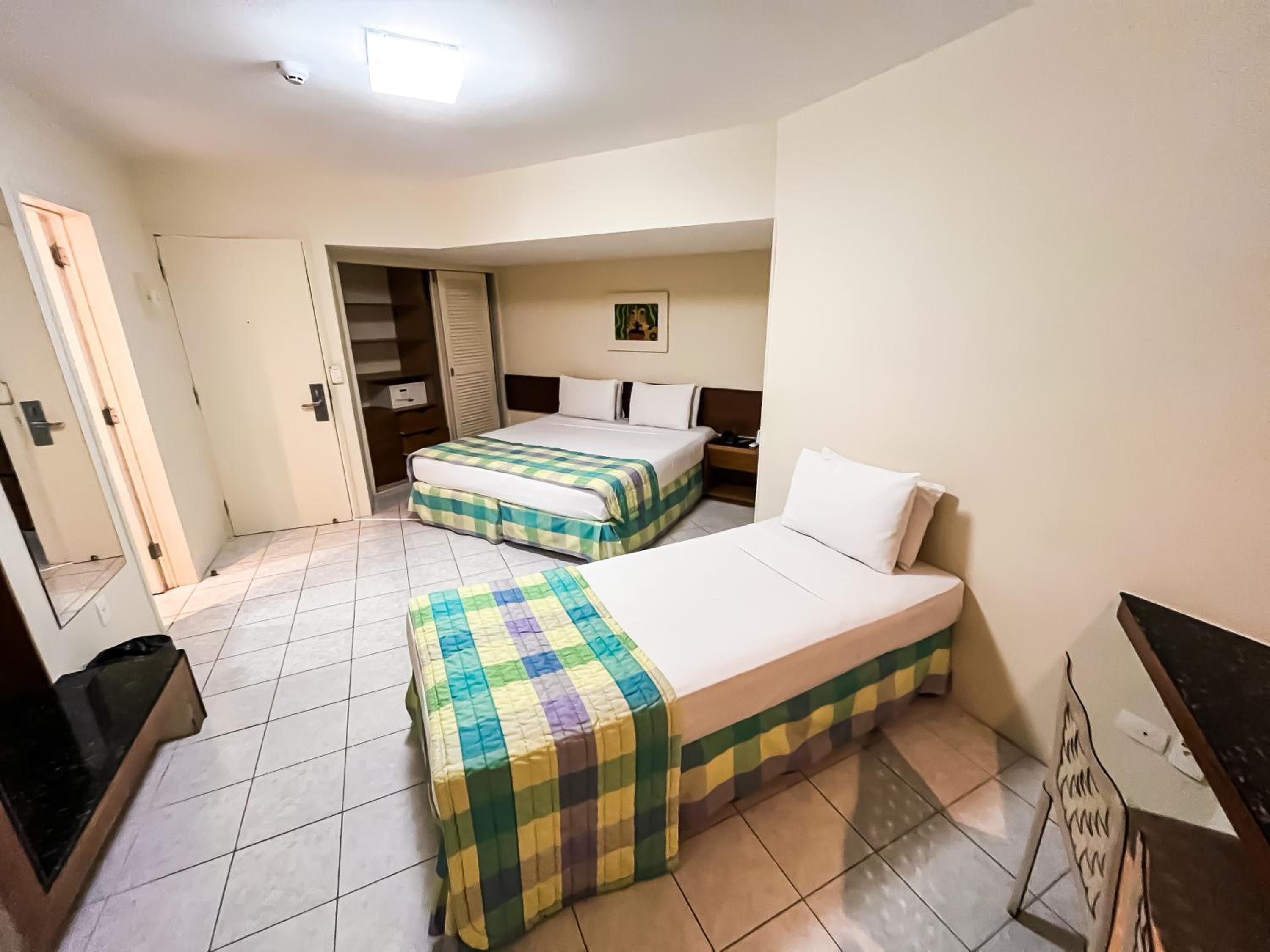Standard Triple Room - Photo 3