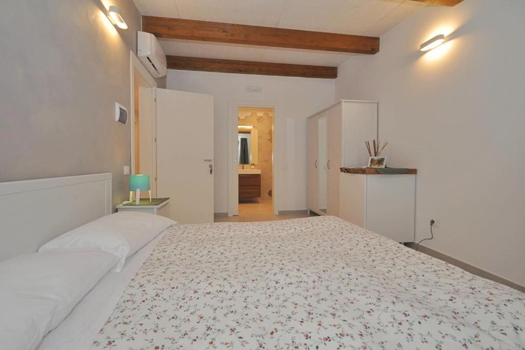 Standard Triple Room photo 2